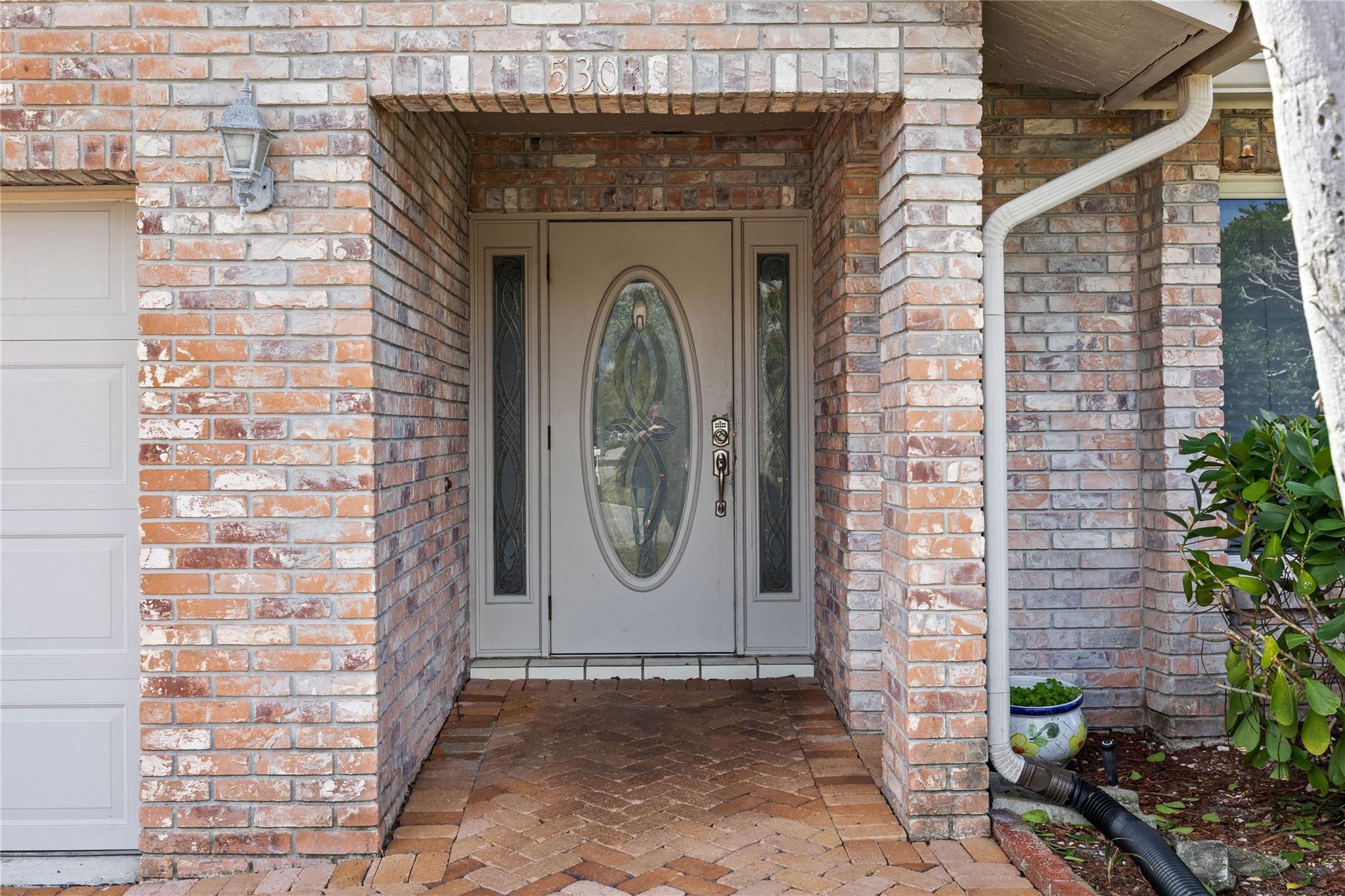 5302 NW 64th Way, Coral Springs, FL 33067