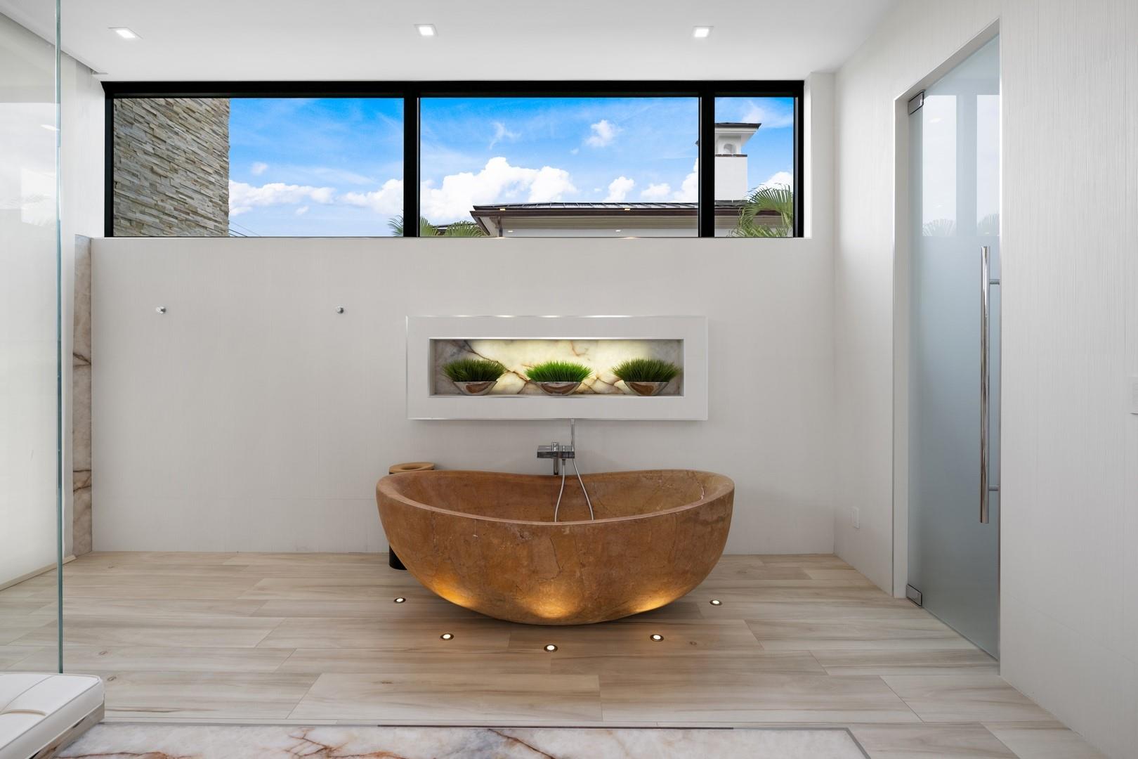 2437 Delmar Place, Fort Lauderdale, FL 33301