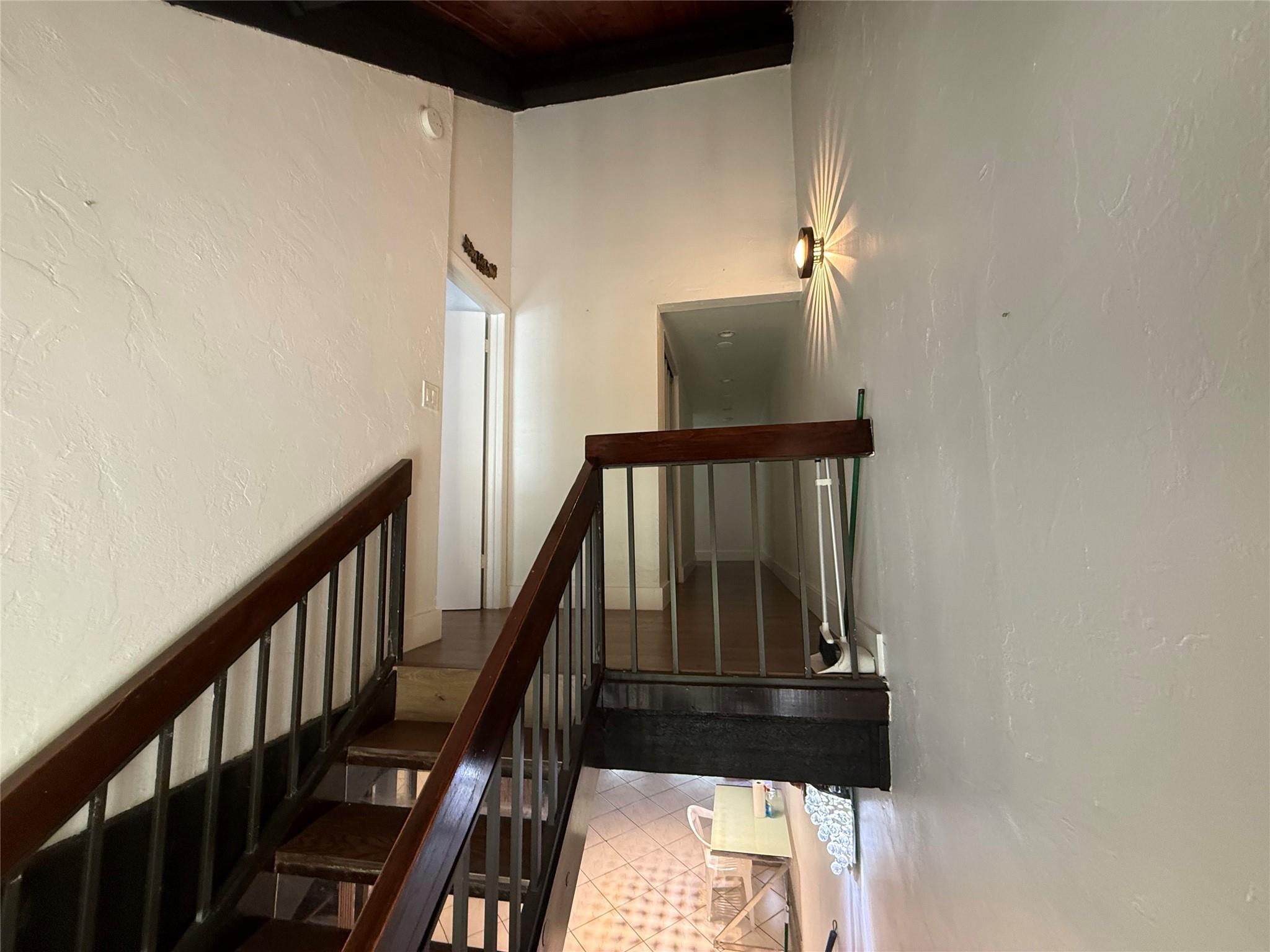 19428 NE 26th Avenue 103, Miami, FL 33180