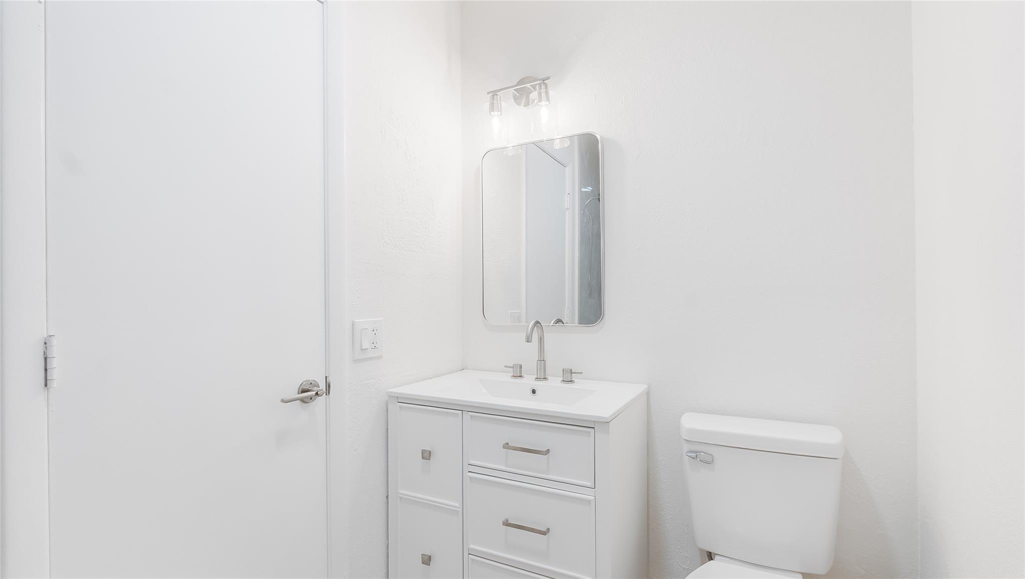 11477 NW 39th Court 301-1, Coral Springs, FL 33065