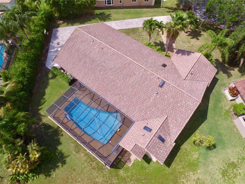 197 NW 113th Way, Coral Springs, FL 33071