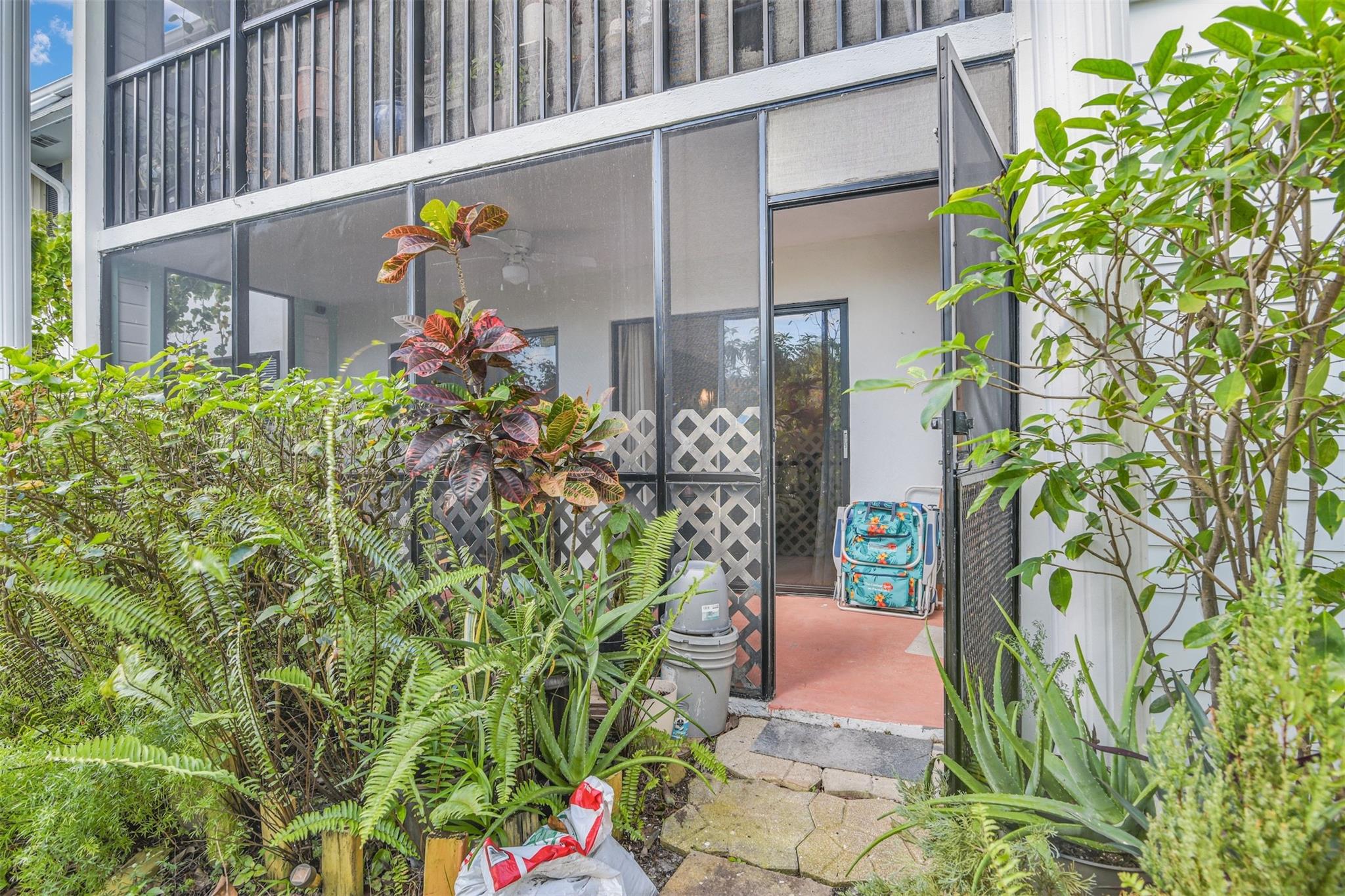 Photo for 935 NE 199th Street, 103-16, Miami, FL 33179 - Listing #FX-10489741 935 NE 199th Street, 103-16, Miami, FL 33179