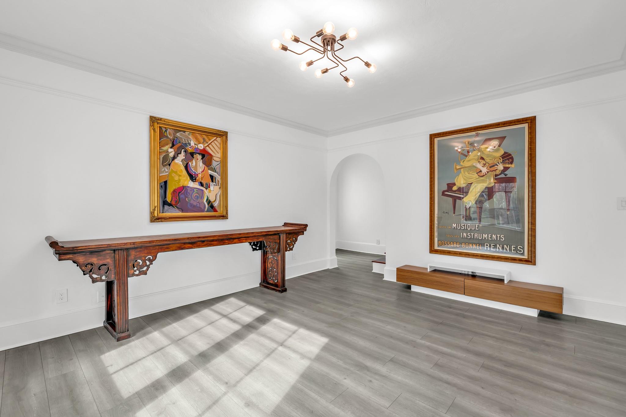 5960 N Bayshore Drive, Miami, FL 33137