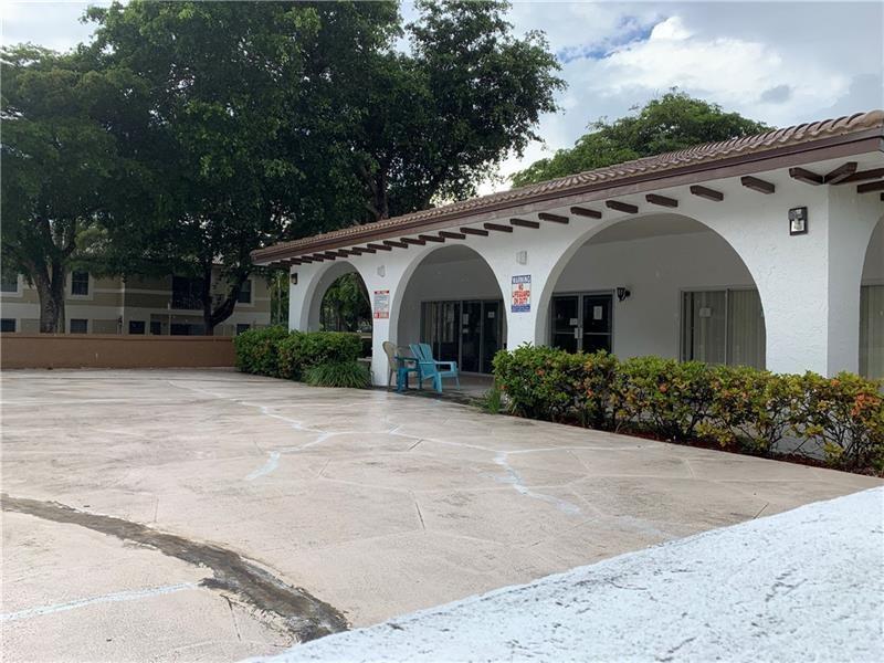 2830 Riverside Drive 102, Coral Springs, FL 33065