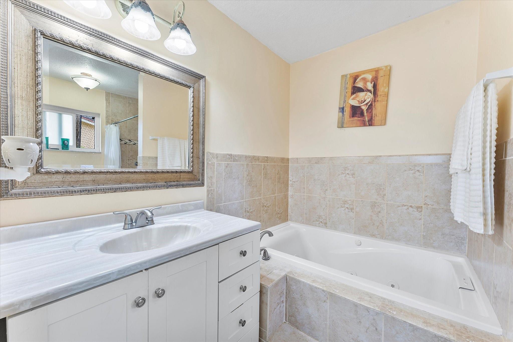 2757 NW 83rd Terrace, Coral Springs, FL 33065