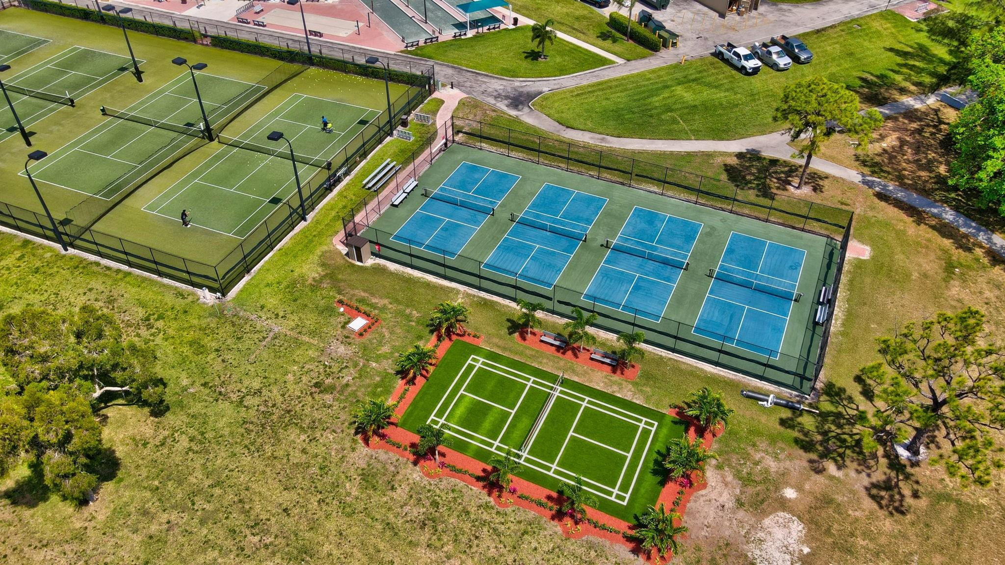 Photo for 327 Farnham P, 327, Deerfield Beach, FL 33442 - Listing #FX-10506185 327 Farnham P, 327, Deerfield Beach, FL 33442