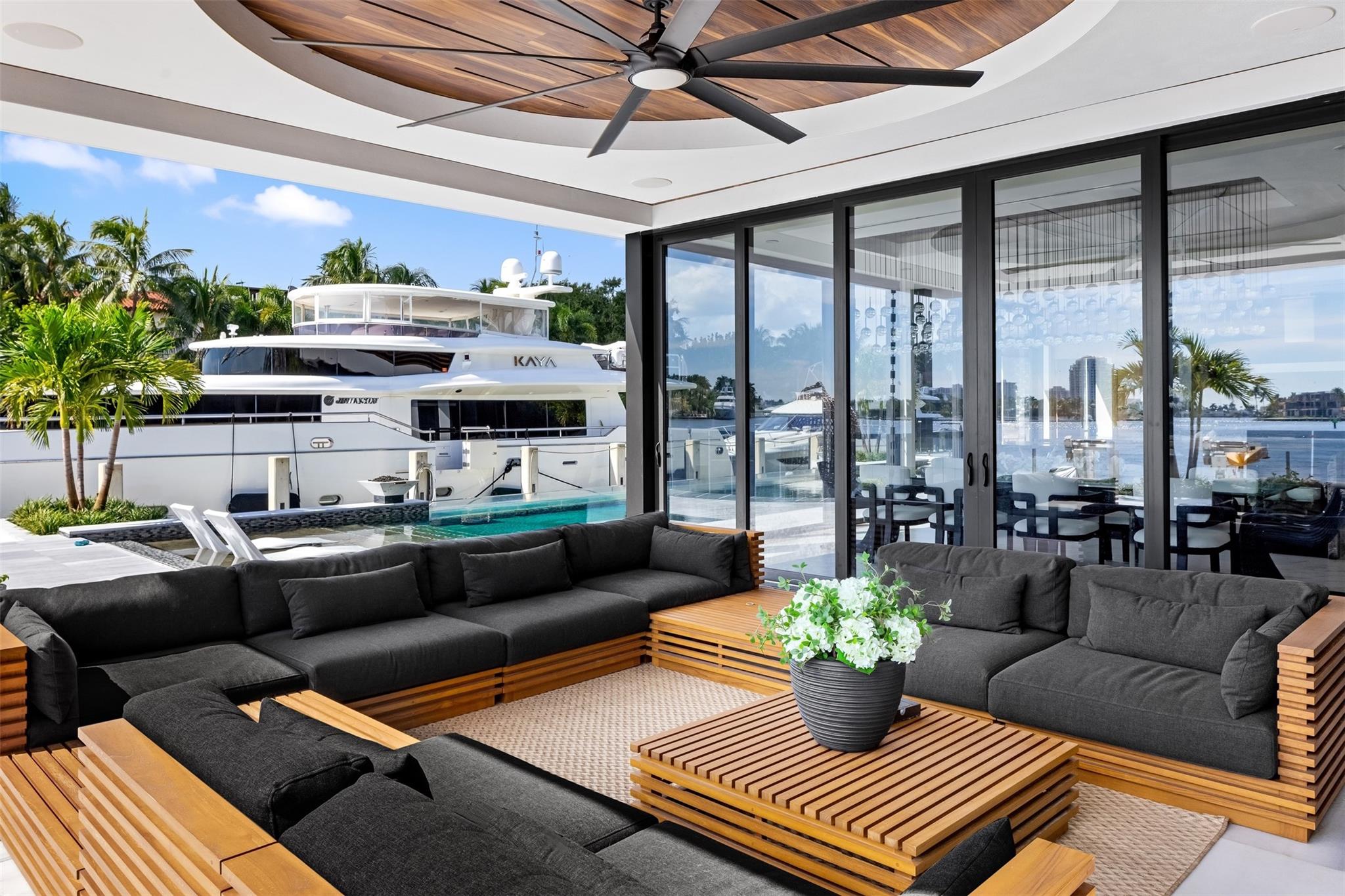 1845 SE 7th Street, Fort Lauderdale, FL 33316