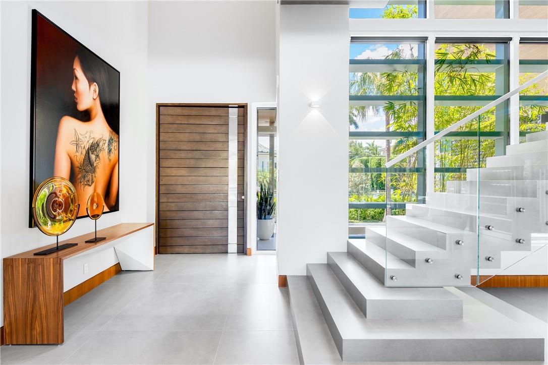 650 Royal Plaza Drive, Fort Lauderdale, FL 33301