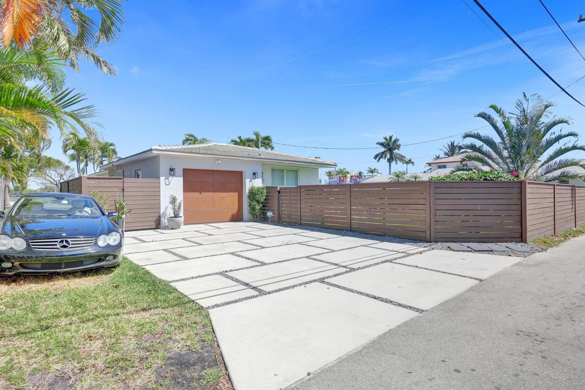 Photo for 800 Polk Street, Hollywood, FL 33019 - Listing #FX-10518579 800 Polk Street, Hollywood, FL 33019
