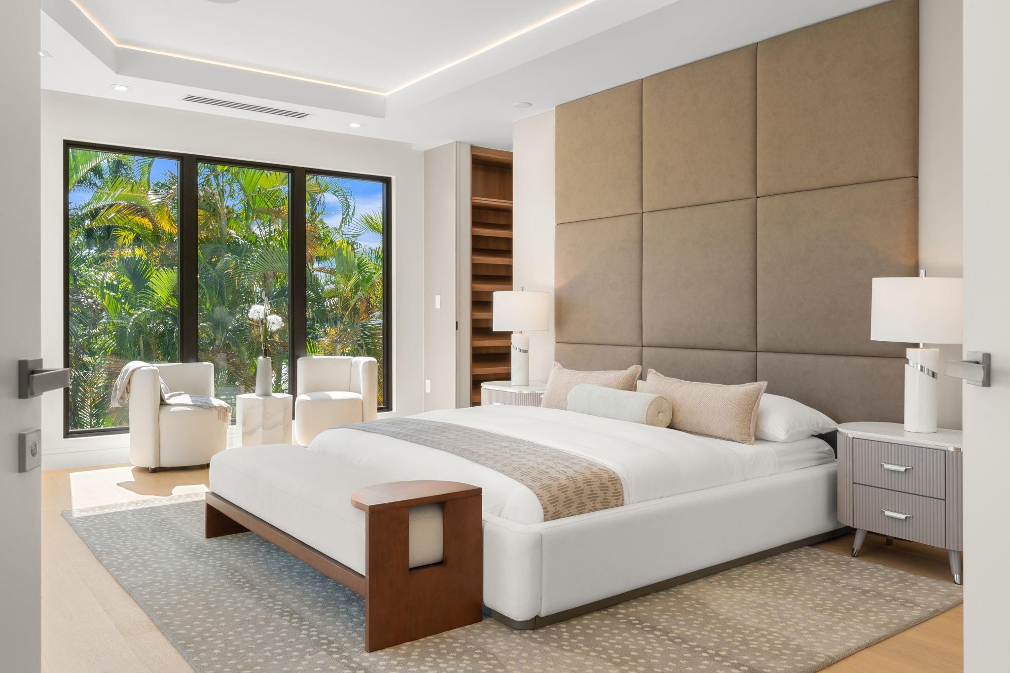 2035 Intracoastal Drive, Fort Lauderdale, FL 33305