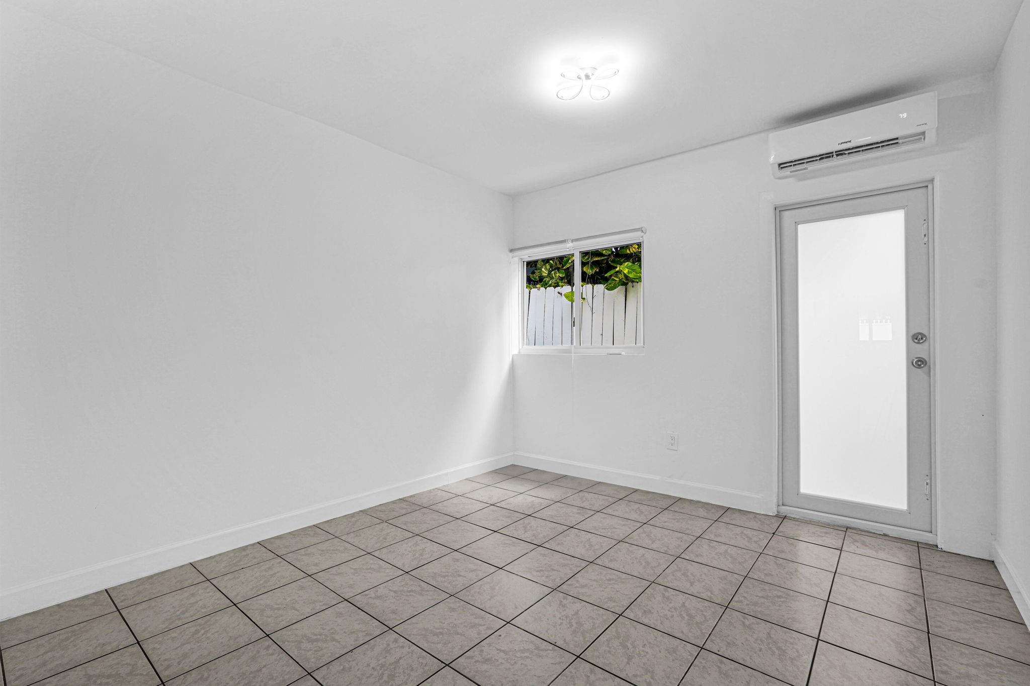 2291 SW 17th Street, Miami, FL 33145