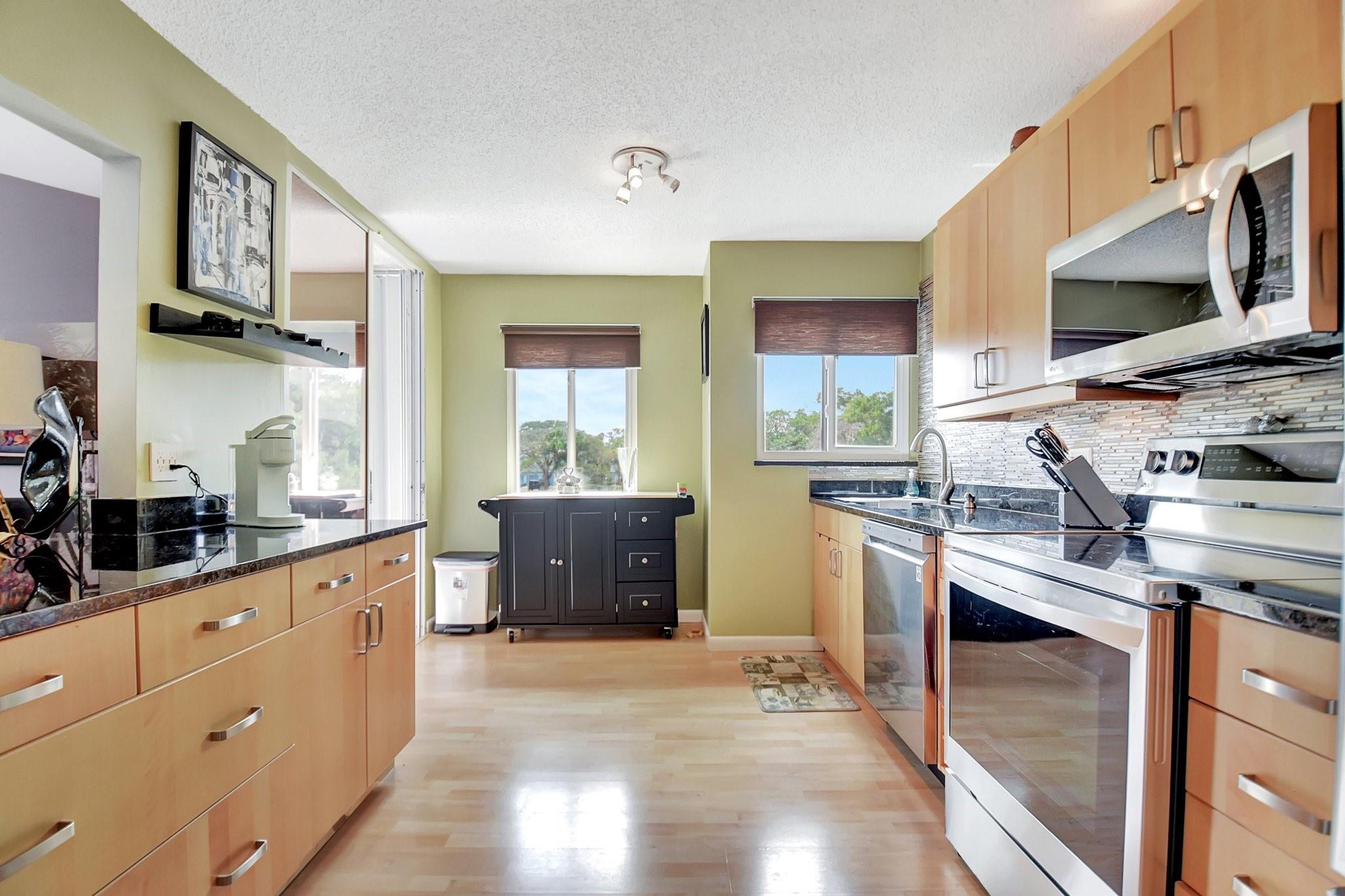Photo for 9761 Nickels Boulevard, 306, Boynton Beach, FL 33436 - Listing #FX-10499590 9761 Nickels Boulevard, 306, Boynton Beach, FL 33436