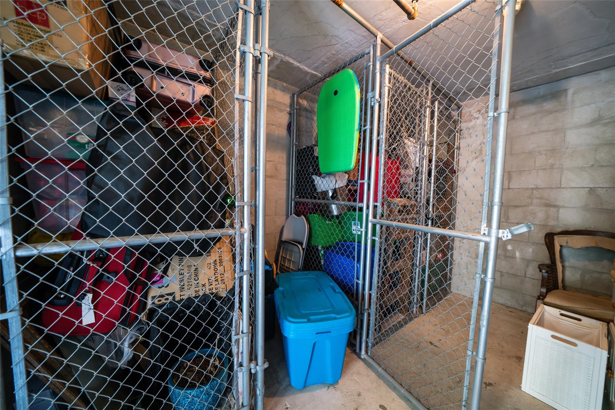 Full size storage locker