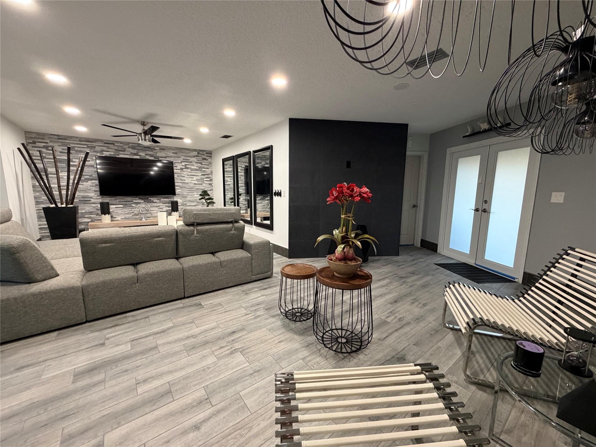 11240 NW 43rd Street, Coral Springs, FL 33065