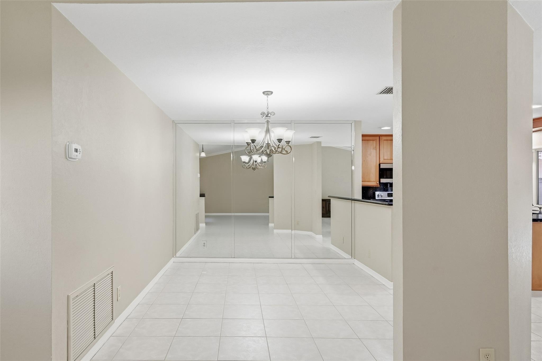 392 NW 113th Terrace, Coral Springs, FL 33071