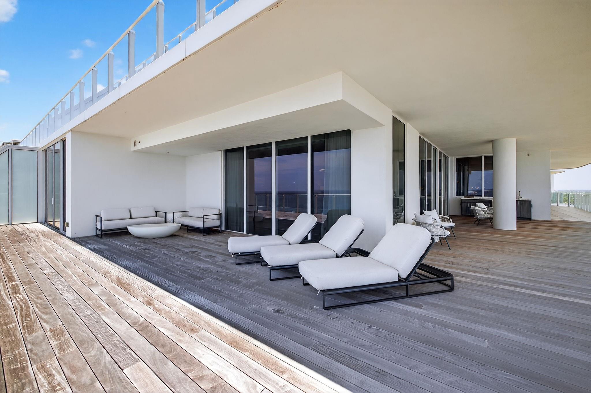 525 Fort Lauderdale Beach Boulevard 1902, Fort Lauderdale, FL 33304