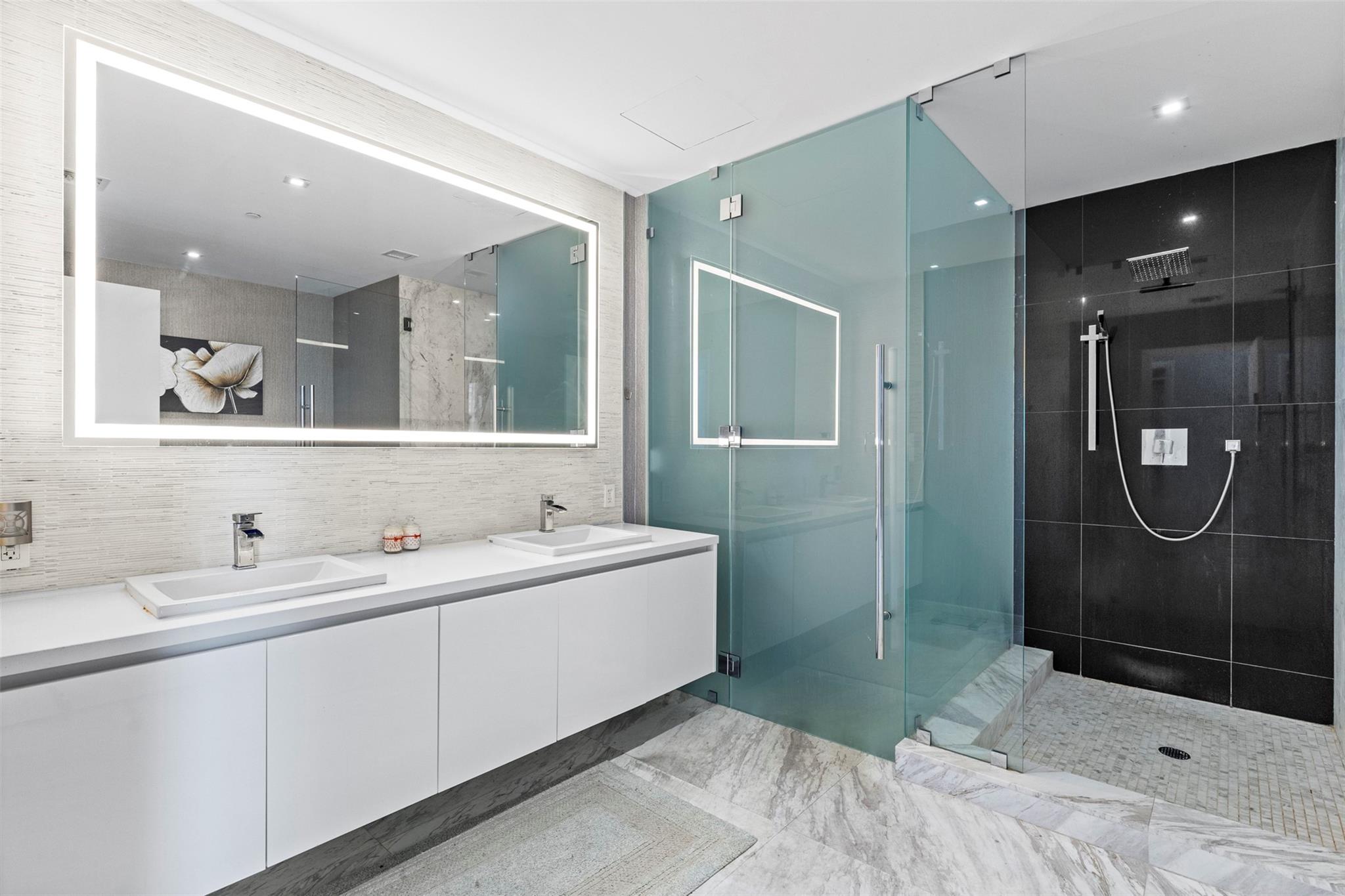 Photo for 701 N Fort Lauderdale Beach Boulevard, 1205, Fort Lauderdale, FL 33304 - Listing #FX-10514658 701 N Fort Lauderdale Beach Boulevard, 1205, Fort Lauderdale, FL 33304