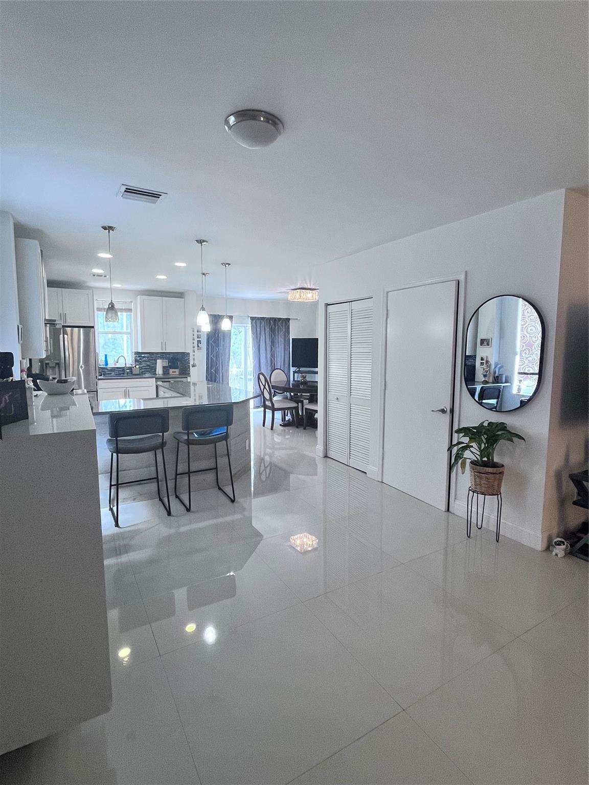 10549 NW 57th Court 10549, Coral Springs, FL 33076