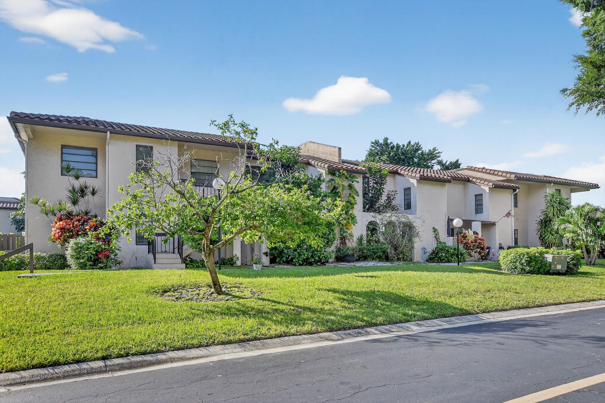 Photo for 21476 Juego Circle, 8C, Boca Raton, FL 33433 - listing #FX-10533488 21476 Juego Circle, 8C, Boca Raton, FL 33433