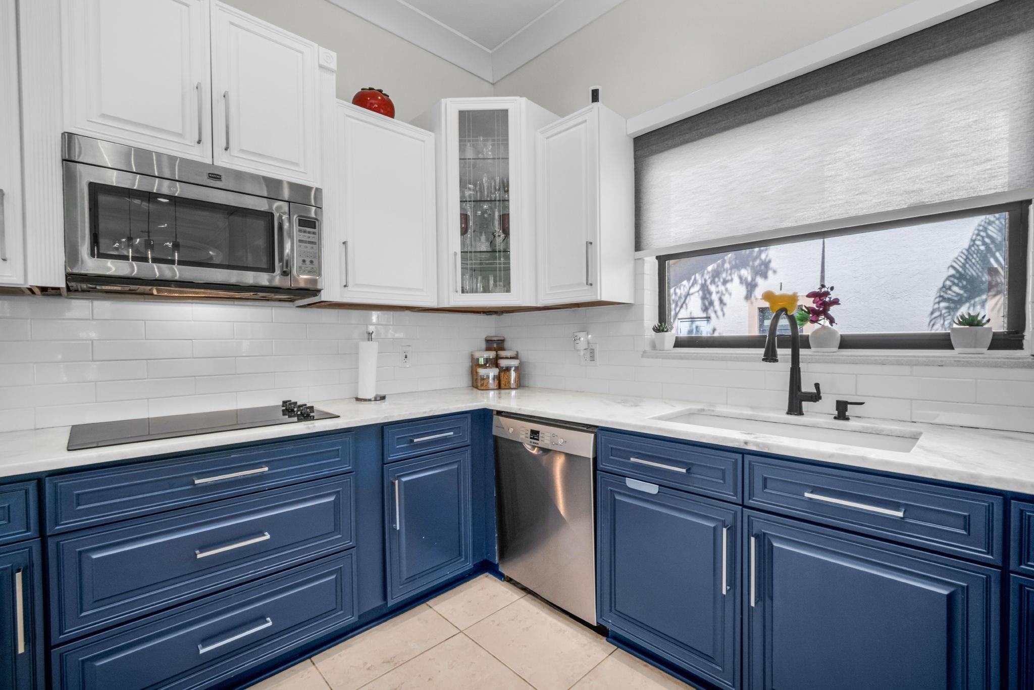 12200 Classic Drive, Coral Springs, FL 33071