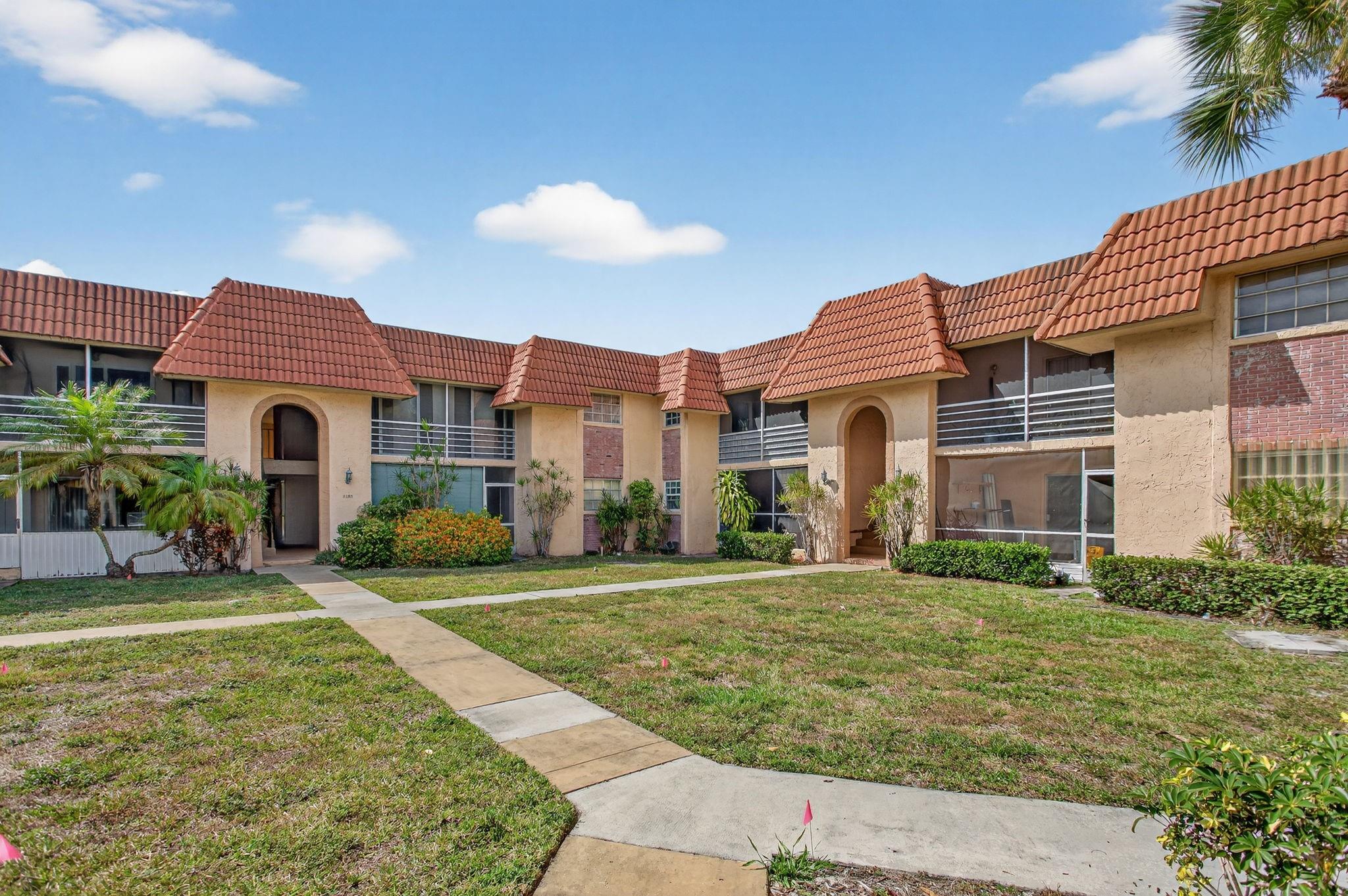 8105 NW 27th Street 3, Coral Springs, FL 33065