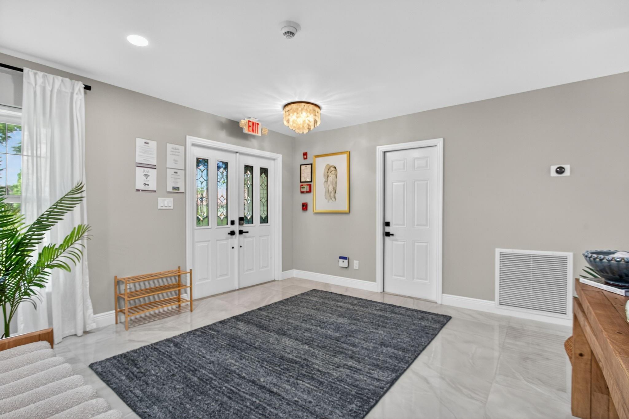 2421 NW 114th Avenue, Coral Springs, FL 33065