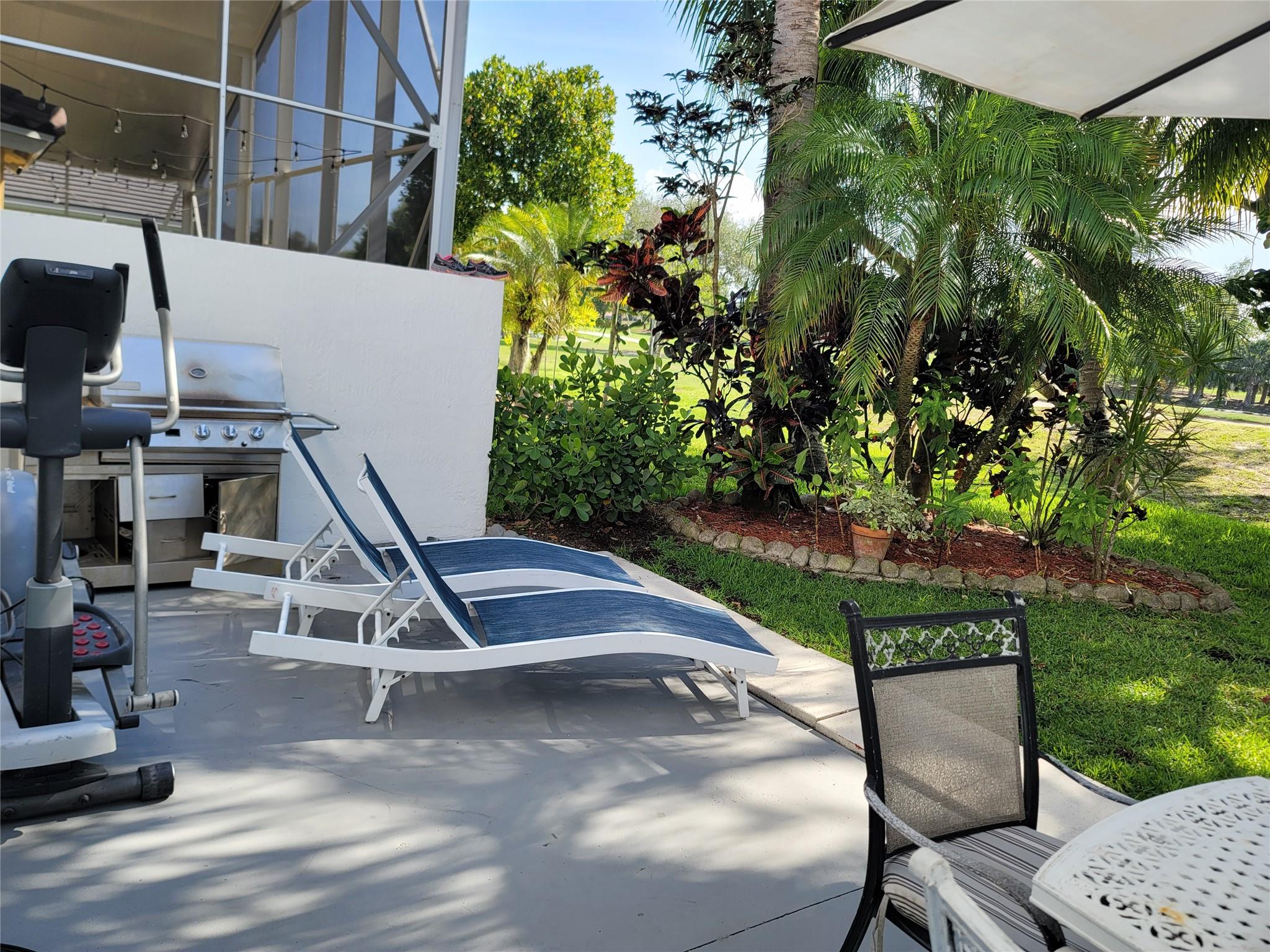Photo for 8117 Pelican Harbour Drive, Lake Worth, FL 33467 - Listing #FX-10493326 8117 Pelican Harbour Drive, Lake Worth, FL 33467