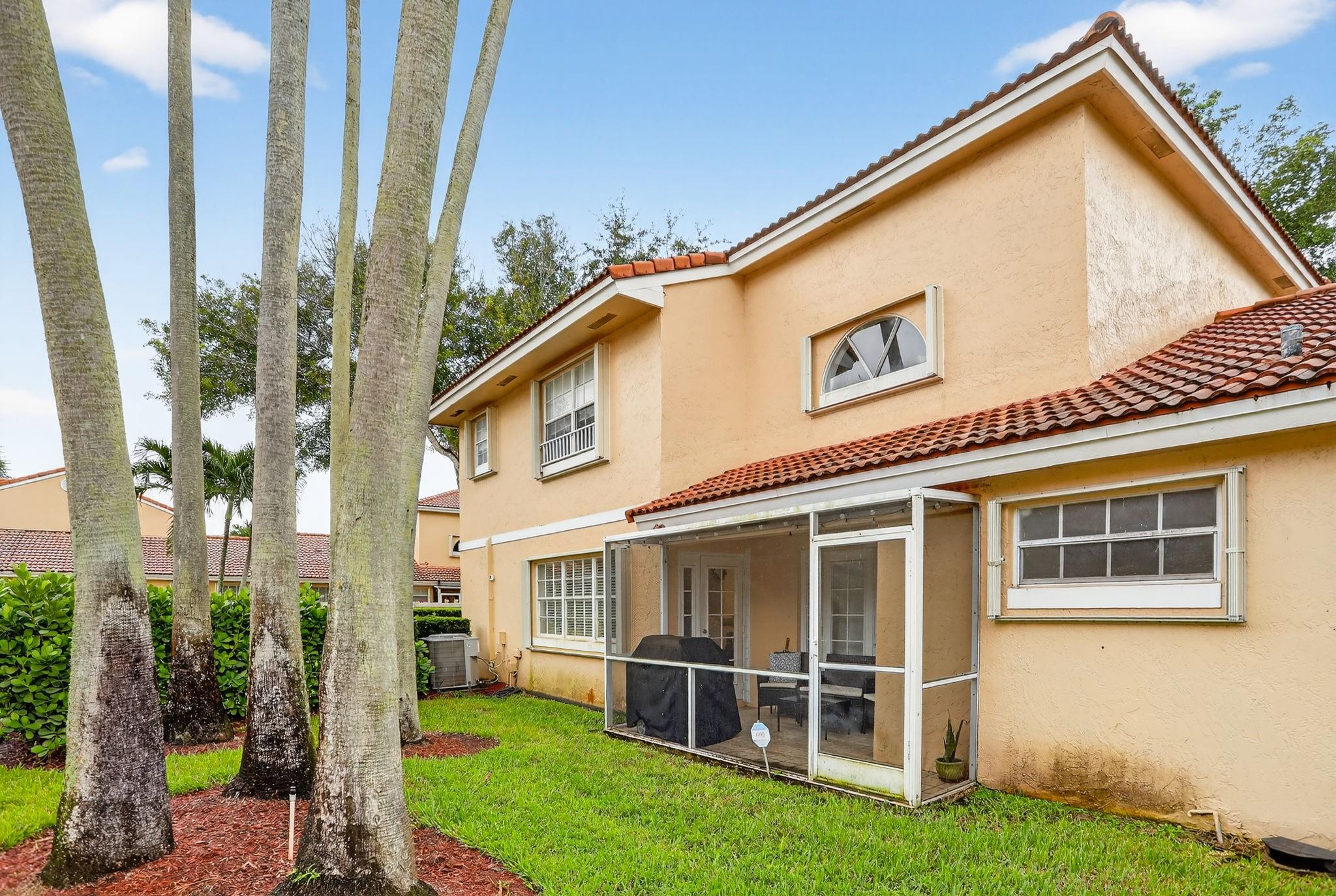 11461 Lakeview Drive 8, Coral Springs, FL 33071