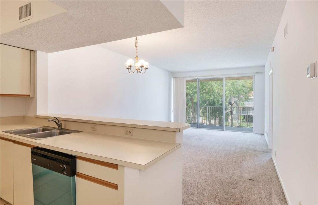 8240 NW 24th Street 8240, Coral Springs, FL 33065