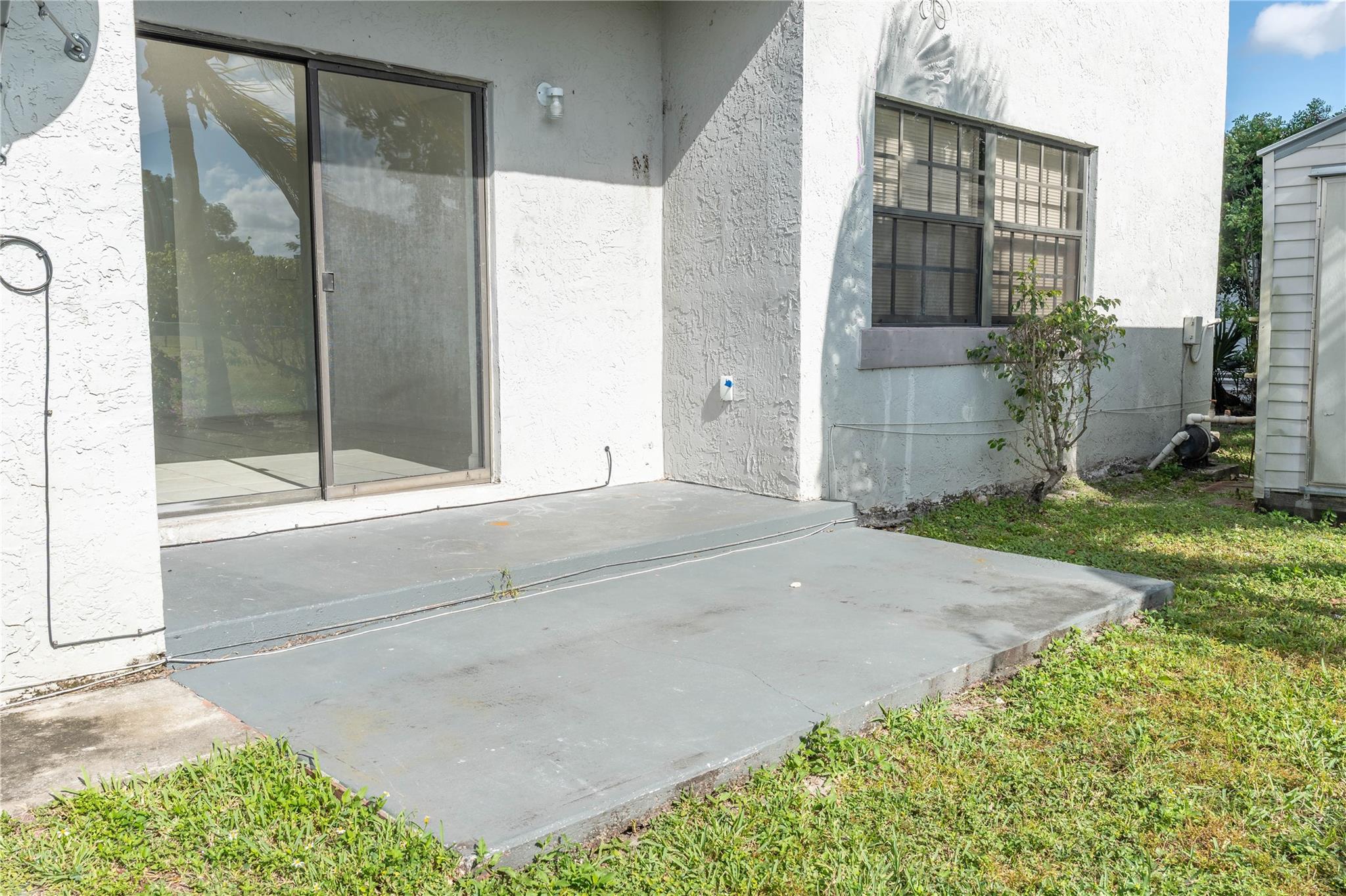 11680 NW 39th Street, Coral Springs, FL 33065