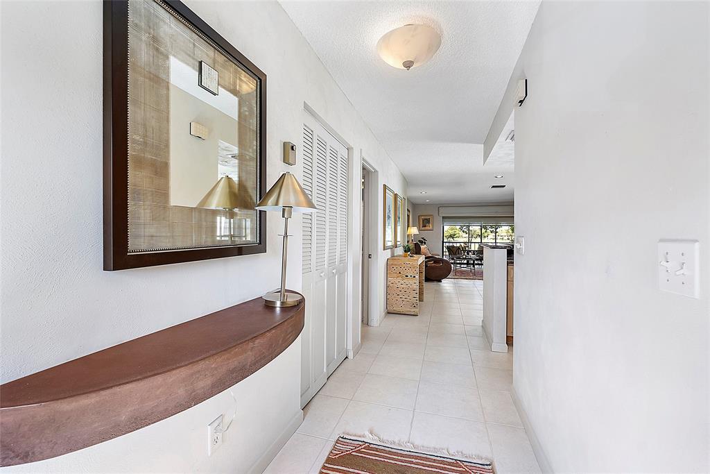 Photo for 8210 E Casa Del Lago, E, Boca Raton, FL 33433 - Listing #FX-10435946 8210 E Casa Del Lago, E, Boca Raton, FL 33433
