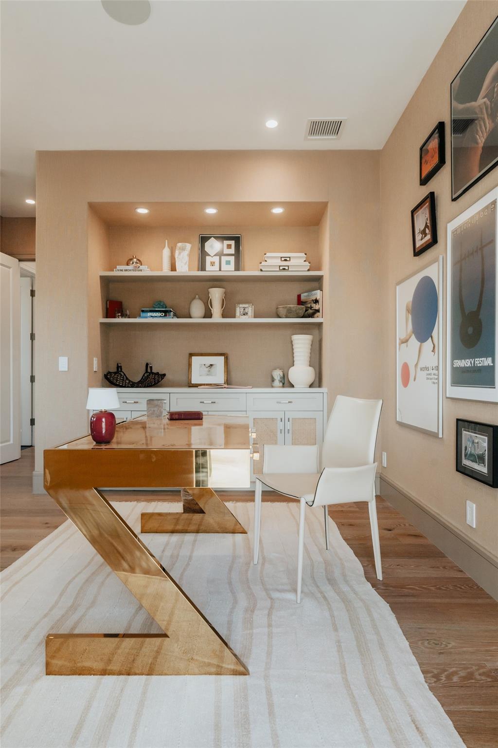 2300 NE 34th Court, Lighthouse Point, FL 33064