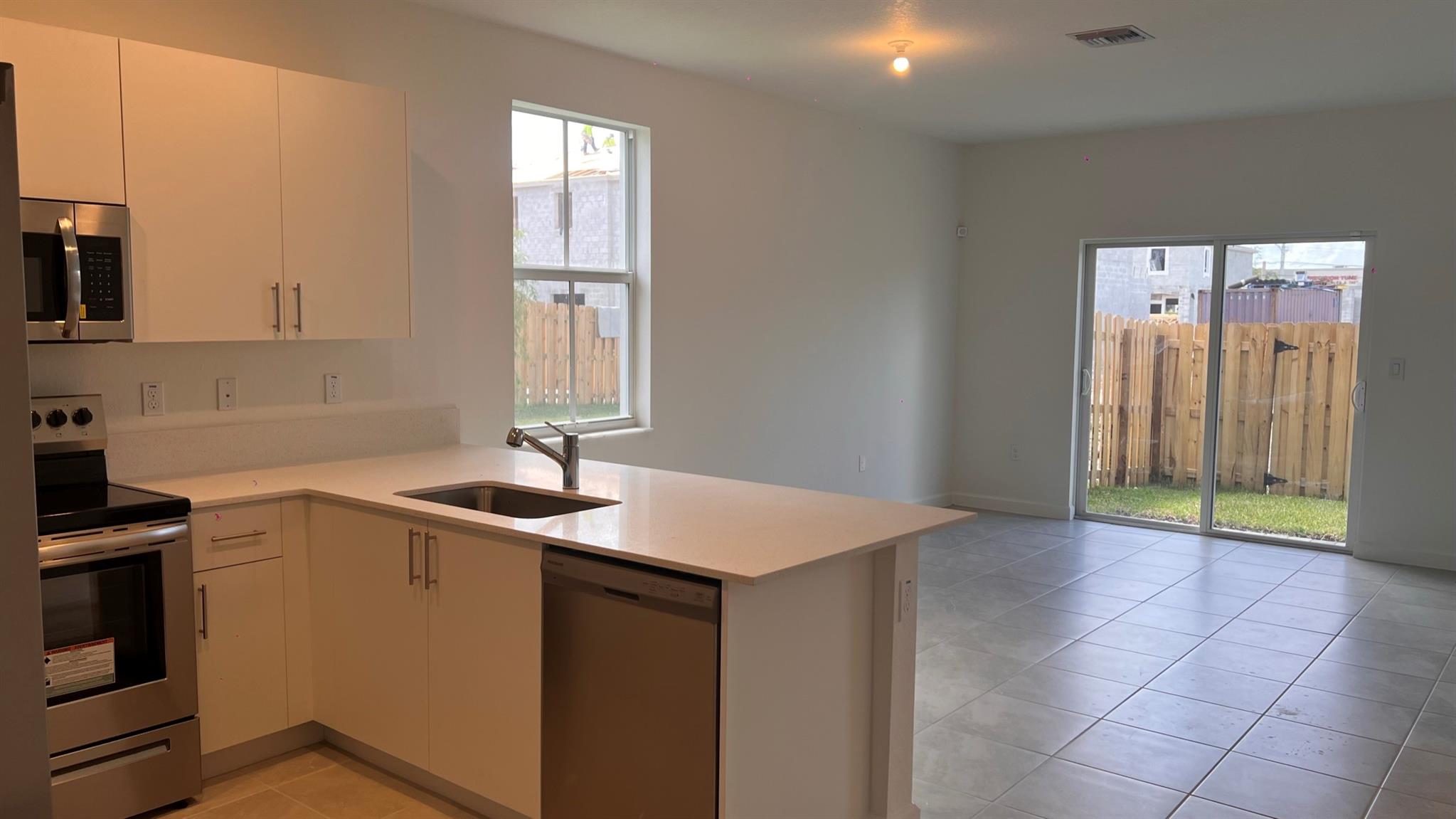 11960 NW 47 Mnr 11960, Coral Springs, FL 33065