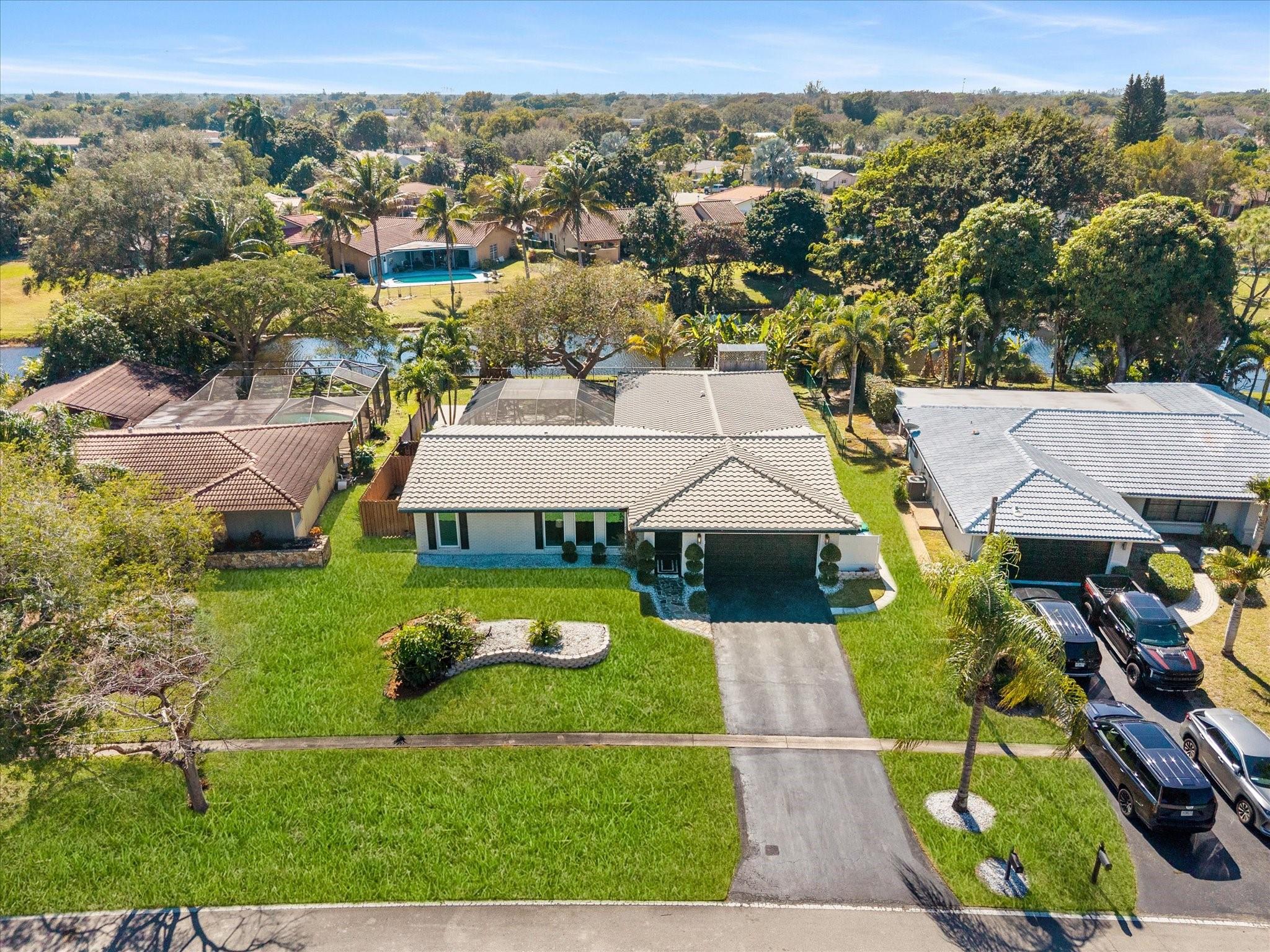 8264 Shadow Wood Boulevard, Coral Springs, FL 33071