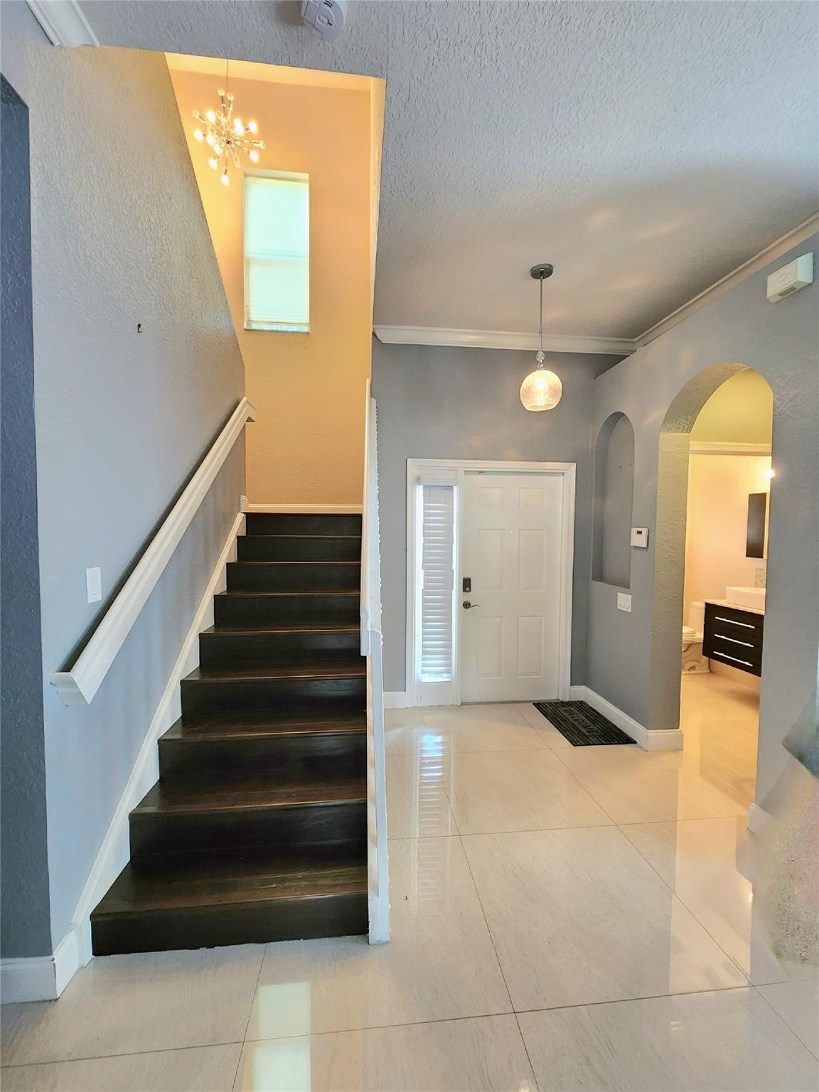 956 NW 126th Terrace, Coral Springs, FL 33071