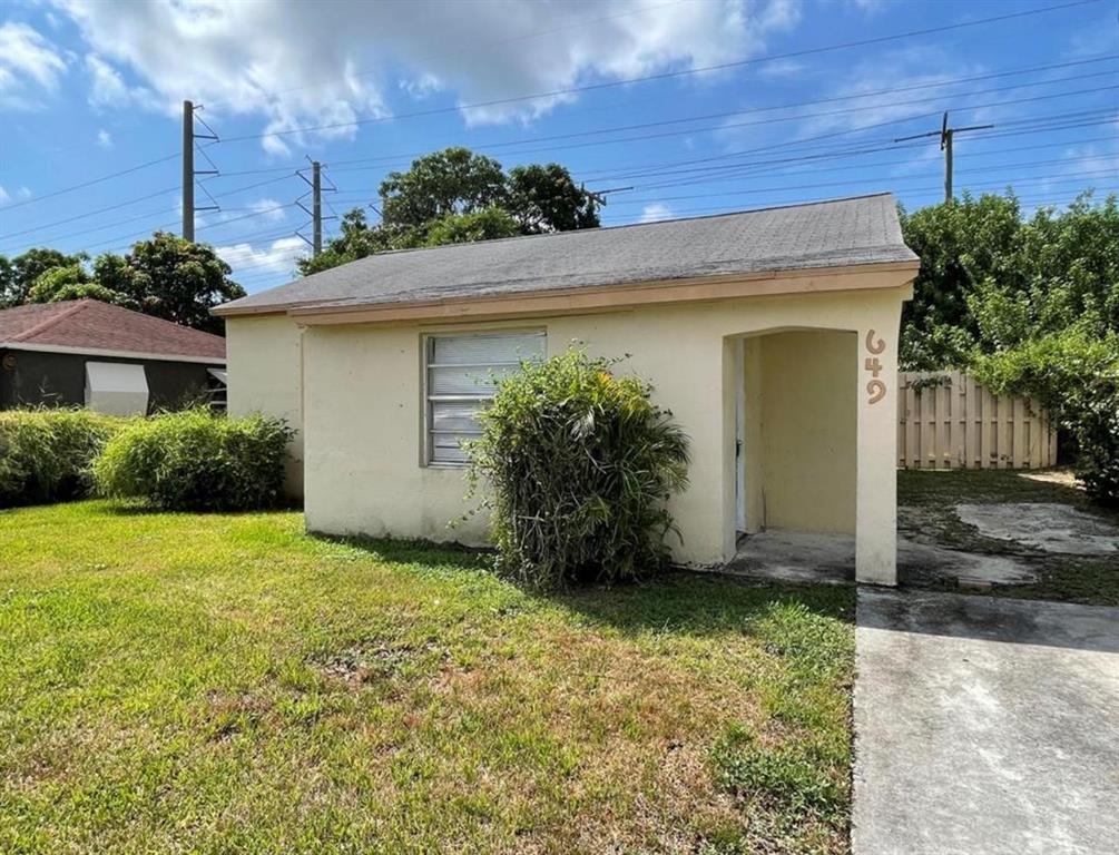 Photo for 649 W 1st Street, Riviera Beach, FL 33404 - listing #FX-10457192 649 W 1st Street, Riviera Beach, FL 33404