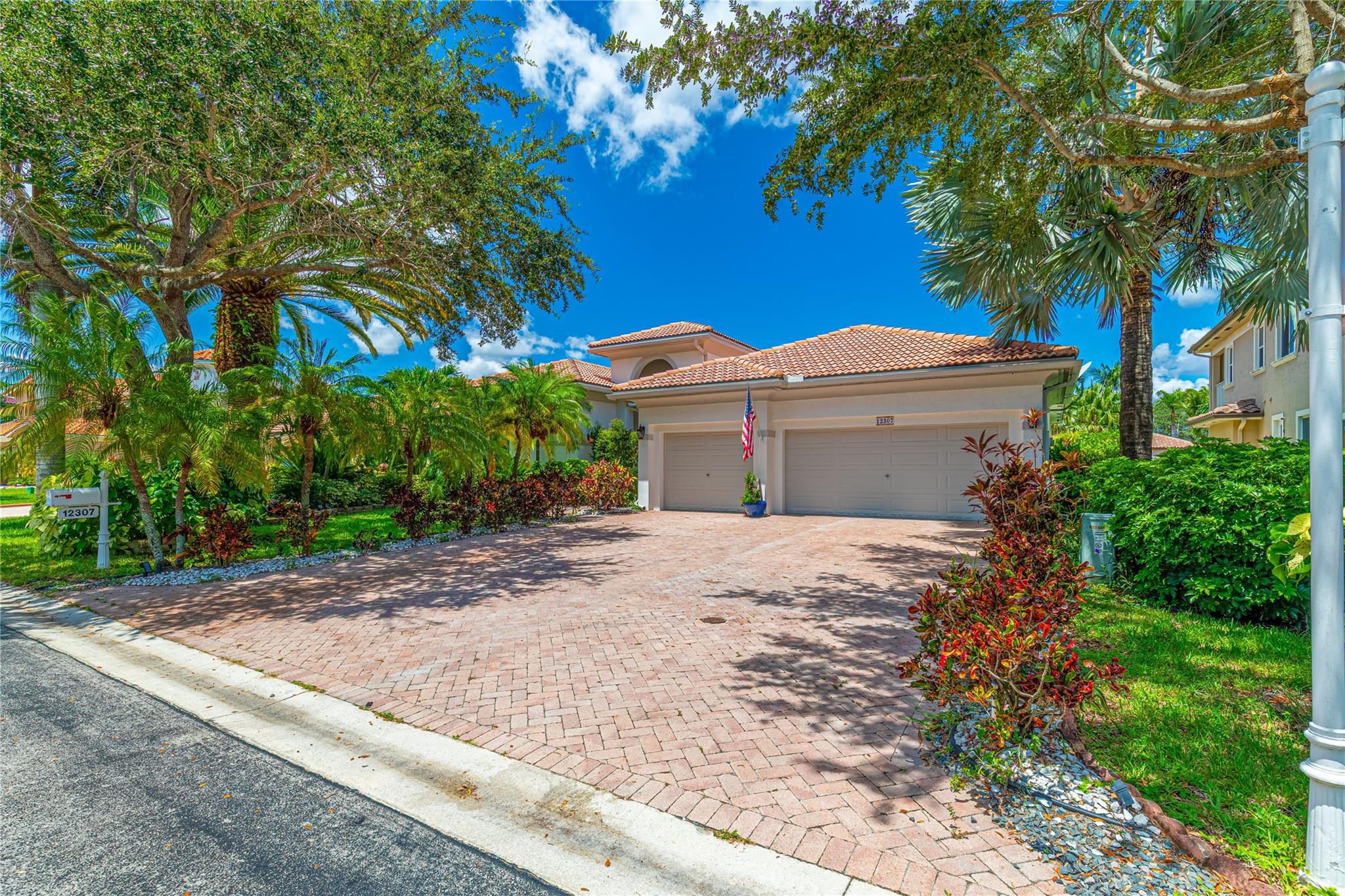 12307 NW 49th Street, Coral Springs, FL 33076