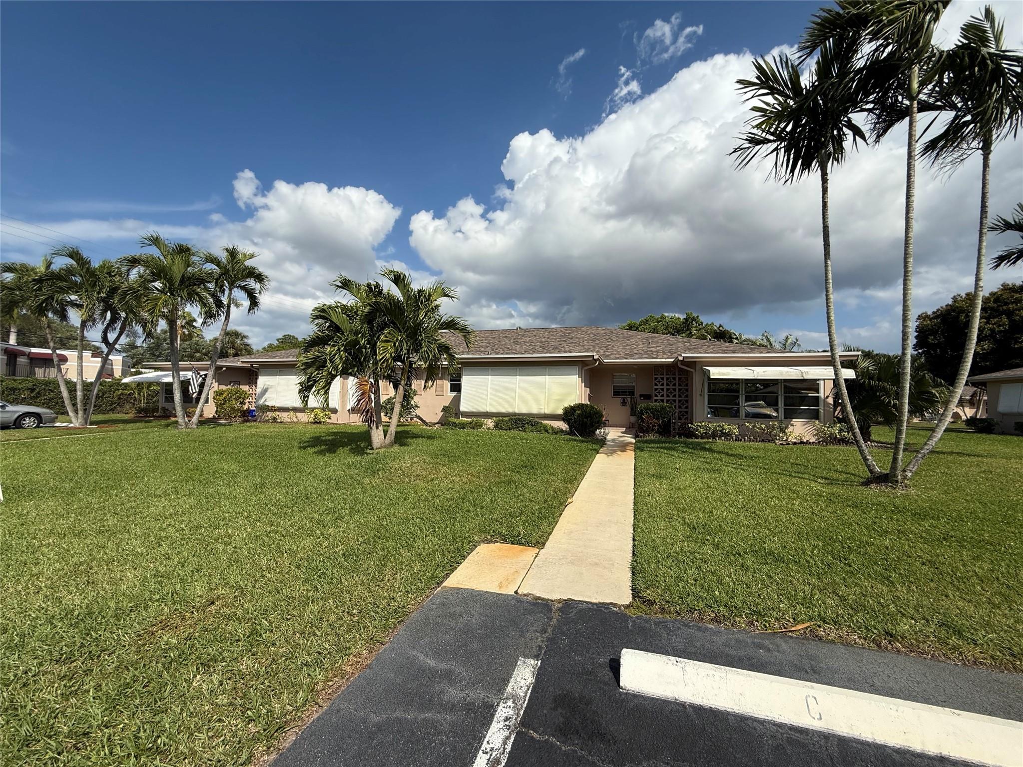 Photo for 1397 High Point Way, C, Delray Beach, FL 33445 - listing #FX-10490424 1397 High Point Way, C, Delray Beach, FL 33445