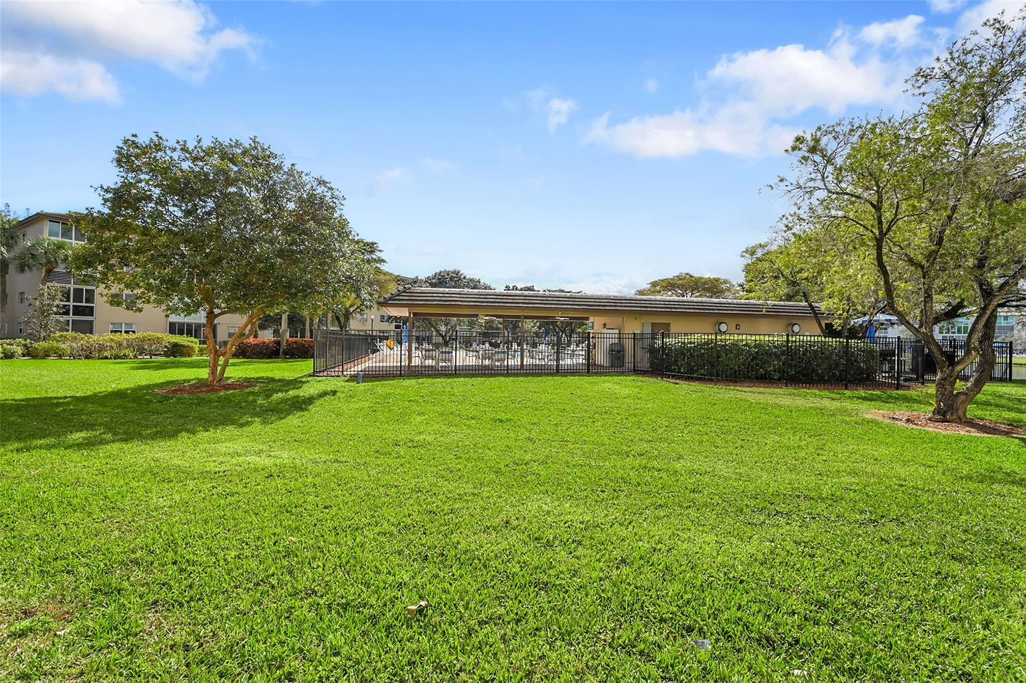 1702 Andros Isle E1, Coconut Creek, FL 33066