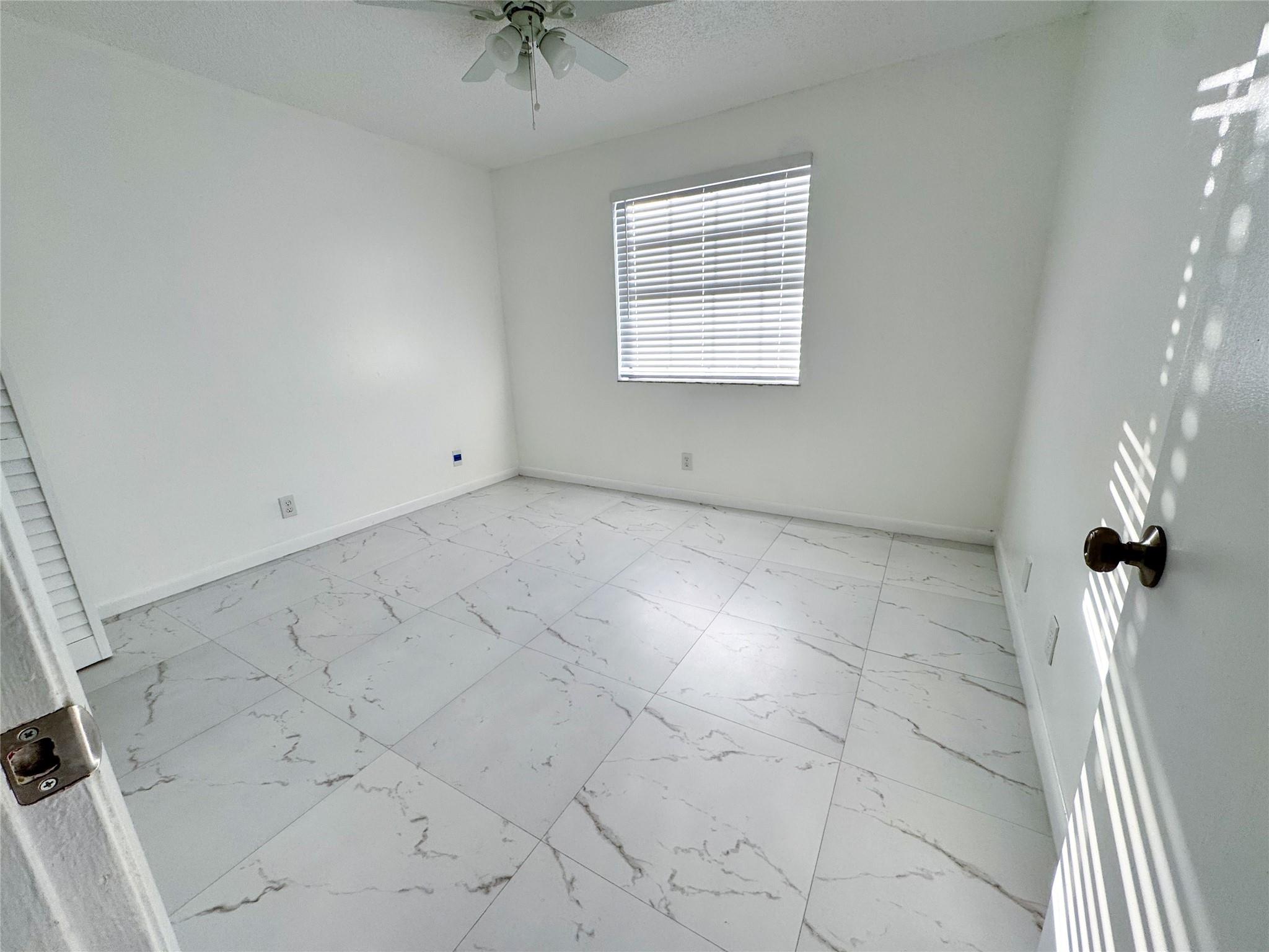 10687 Royal Palm Boulevard, Coral Springs, FL 33065