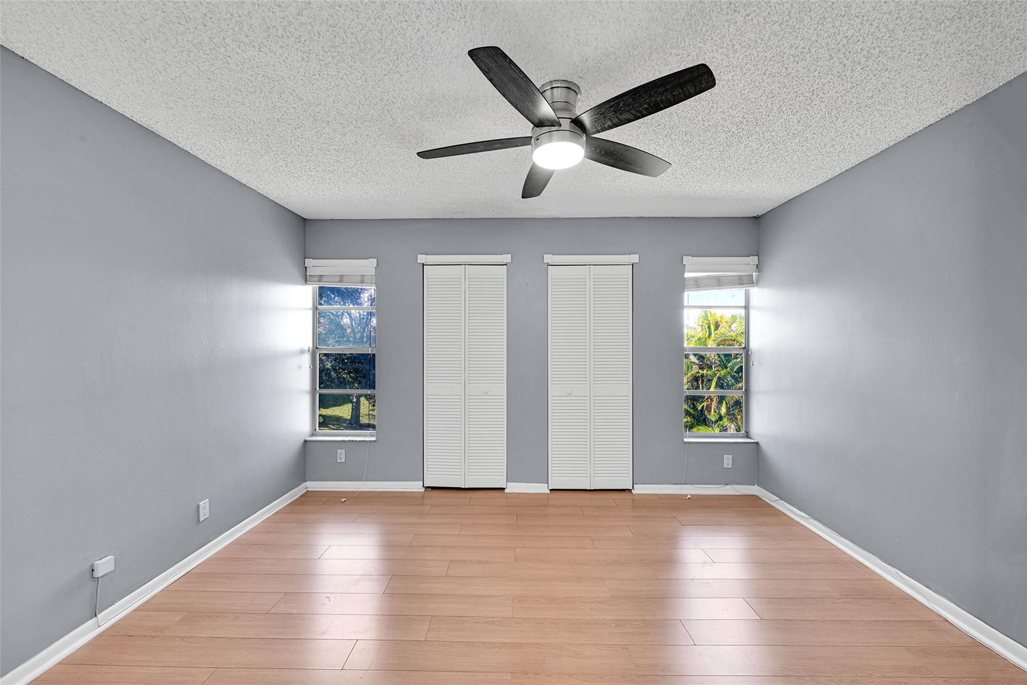 906 Twin Lakes Drive 8-J, Coral Springs, FL 33071