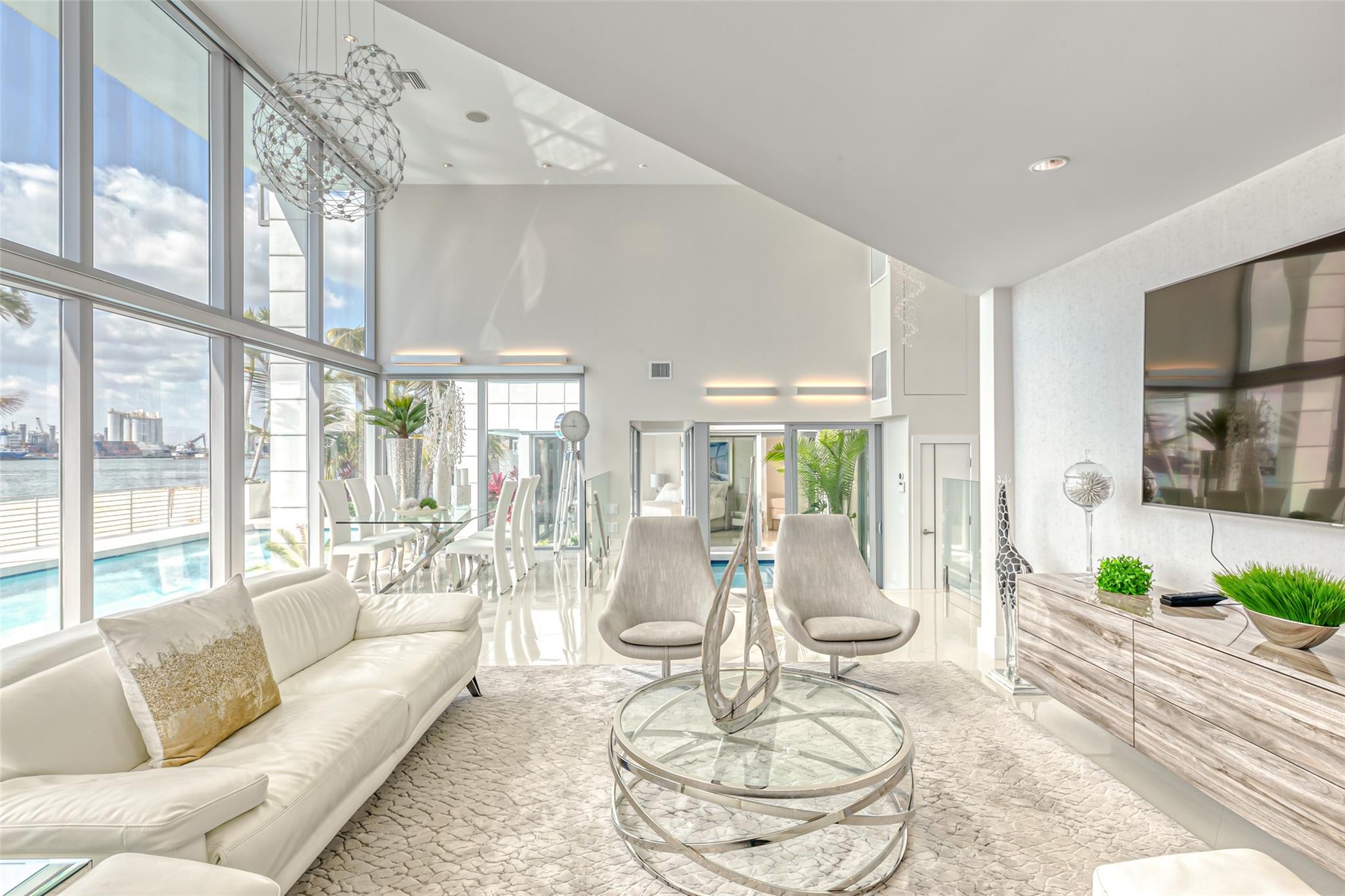 2200 Inlet Drive, Fort Lauderdale, FL 33316