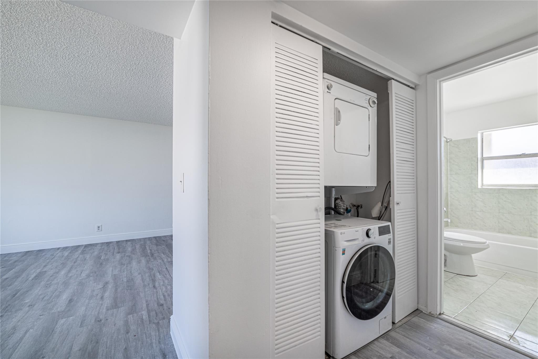 3218 Coral Ridge Drive 3218, Coral Springs, FL 33071