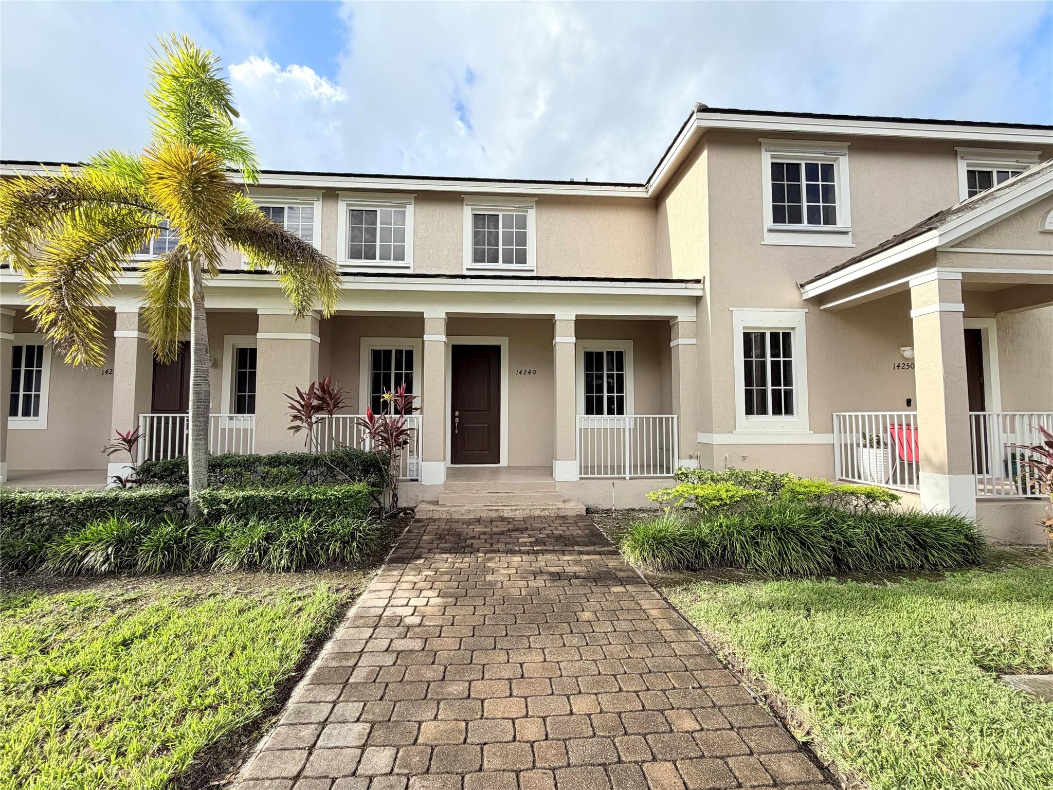 Photo for 14240 SW 275th Street, Homestead, FL 33032 - listing #FX-10534395 14240 SW 275th Street, Homestead, FL 33032