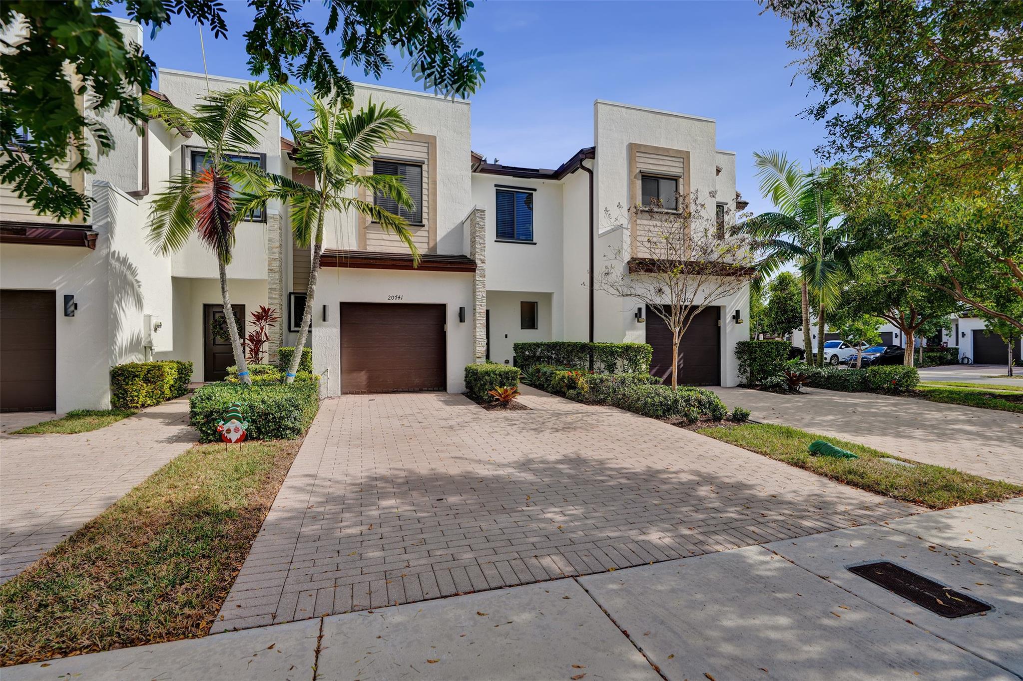 20741 NE 5th Court, Miami, FL 33179