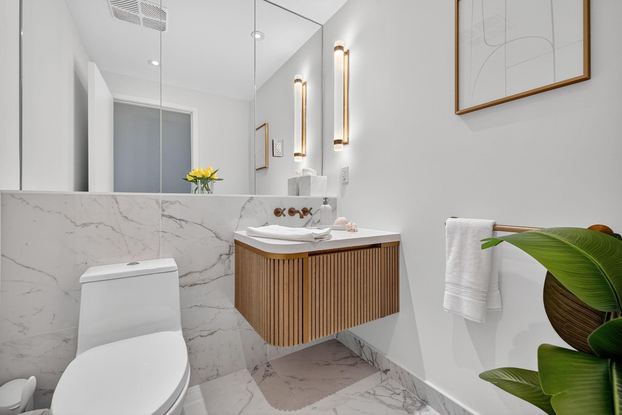 525 Fort Lauderdale Beach Boulevard 1902, Fort Lauderdale, FL 33304