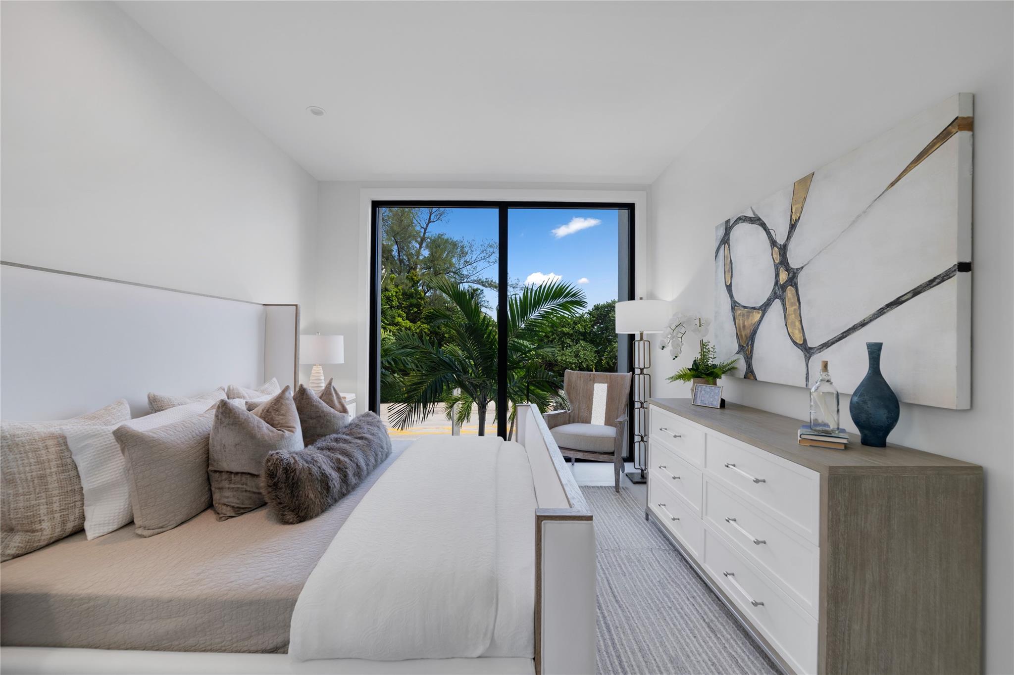 1813 N Fort Lauderdale Beach Boulevard, Fort Lauderdale, FL 33305