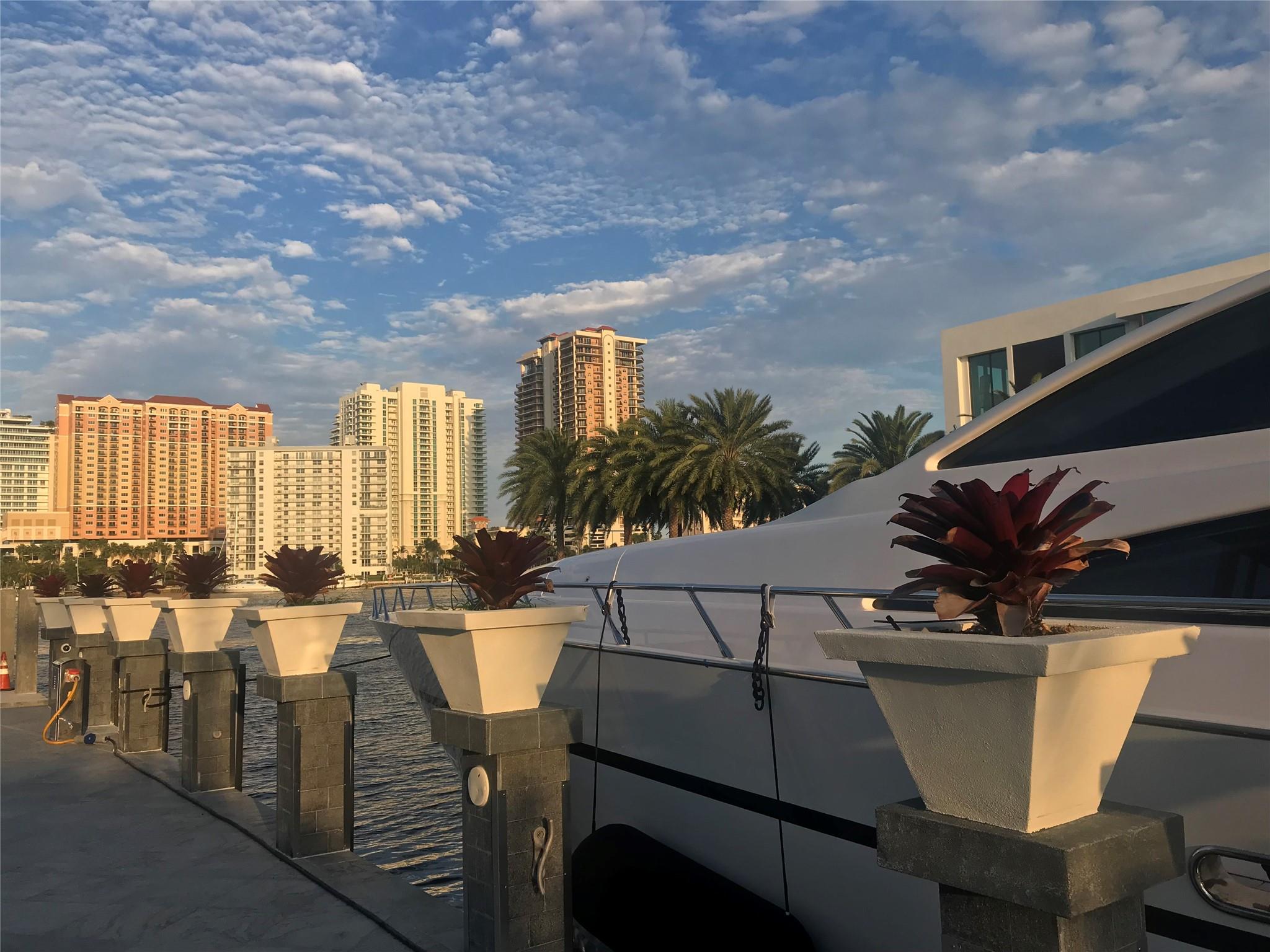 4 Pelican Drive, Fort Lauderdale, FL 33301