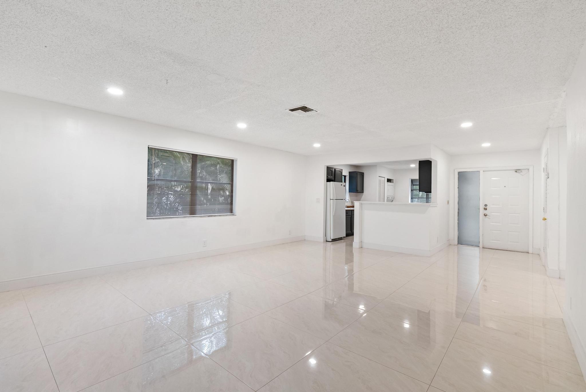 8797 NW 35th Street, Coral Springs, FL 33065