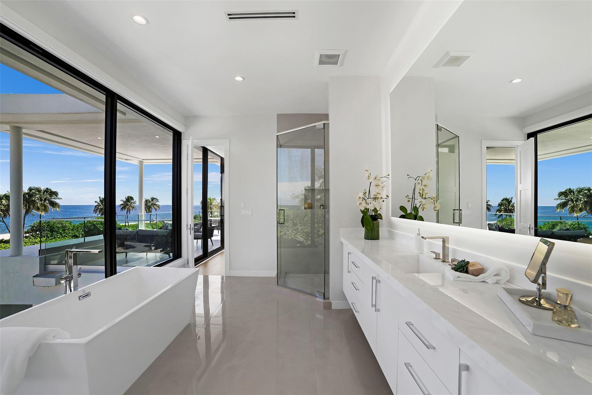 1813 N Fort Lauderdale Beach Boulevard, Fort Lauderdale, FL 33305